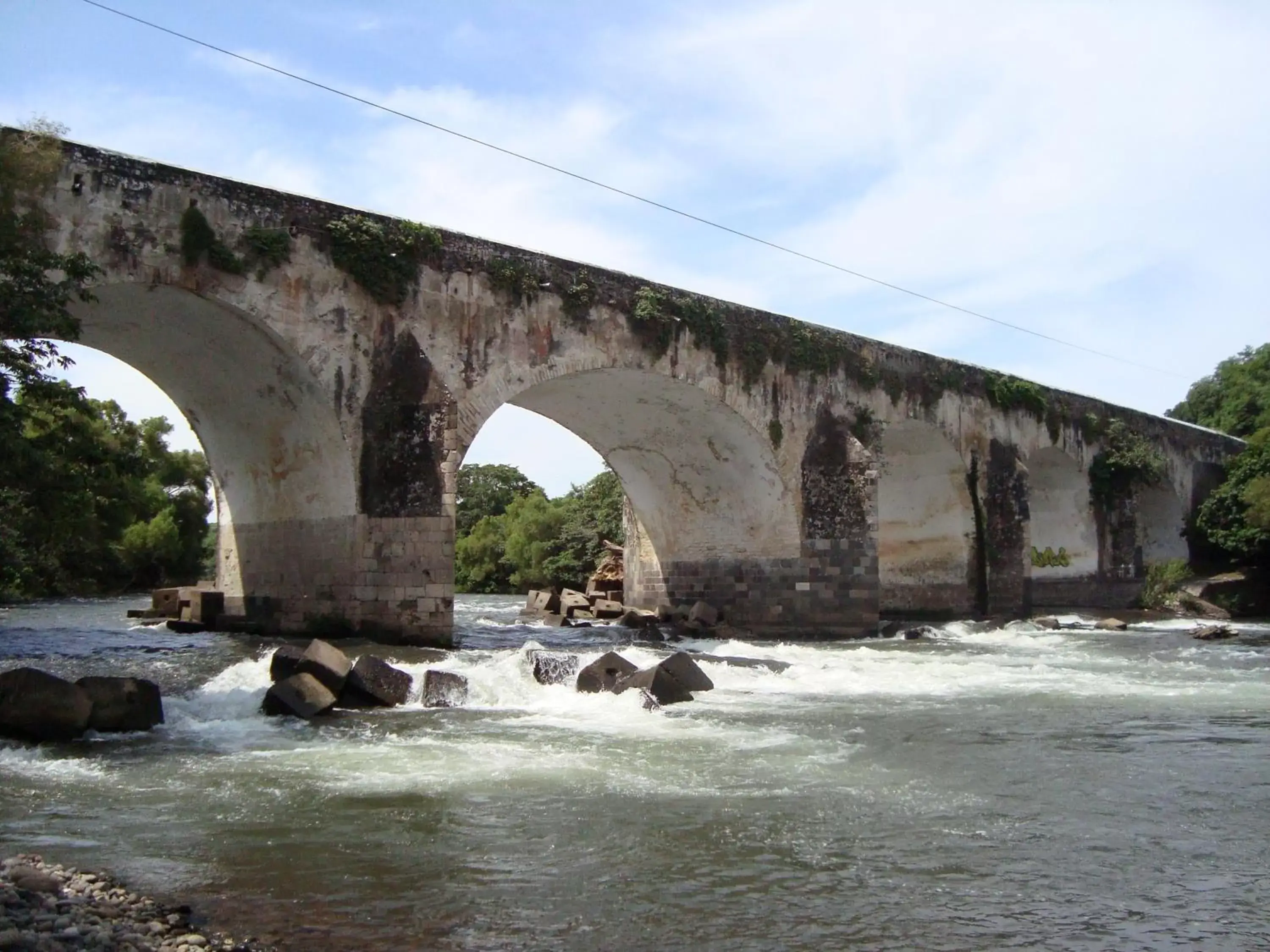 Nearby landmark in Hotel Puente Nacional & Spa