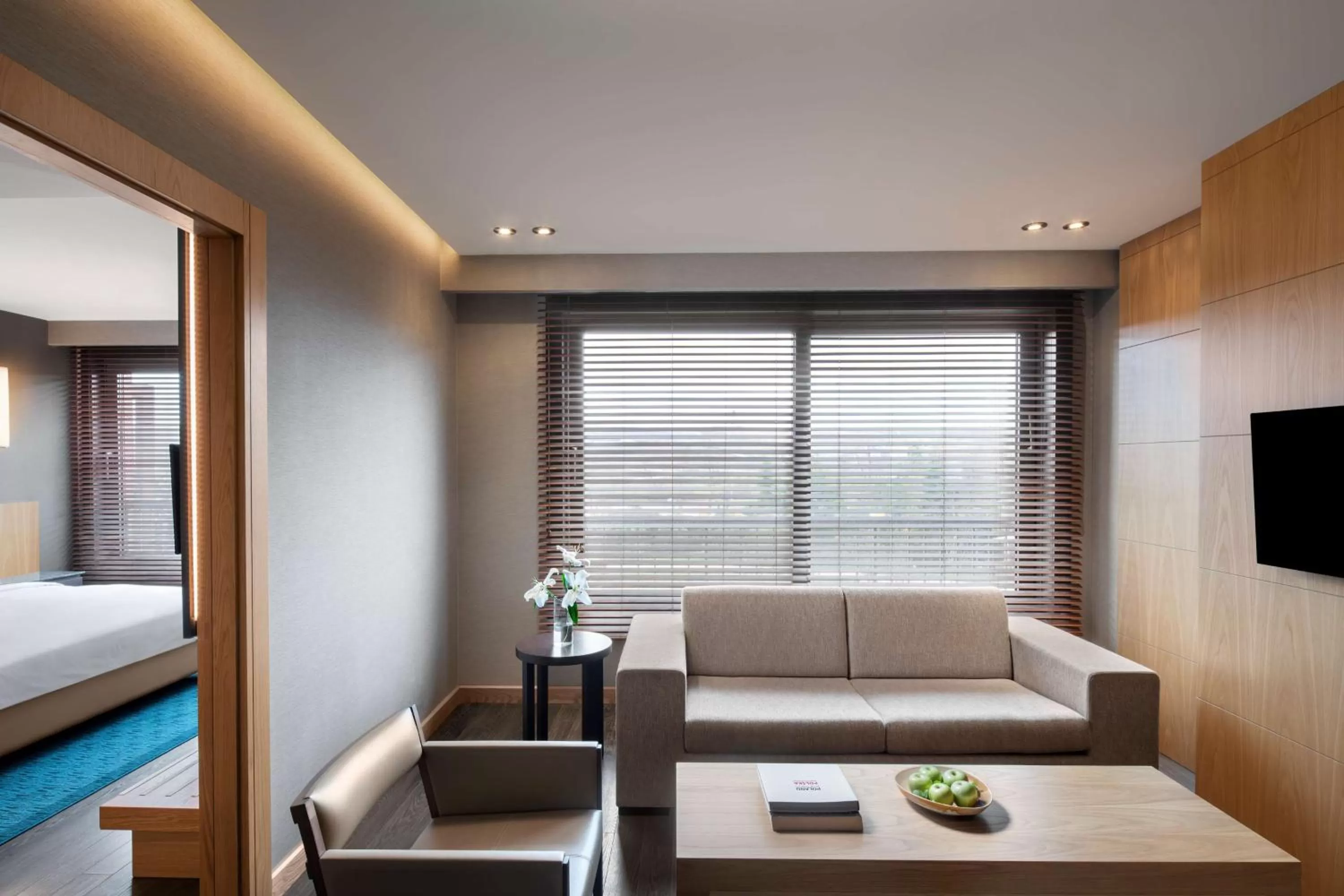 Living room, Bed in Radisson Blu Hotel & Spa, Istanbul Tuzla