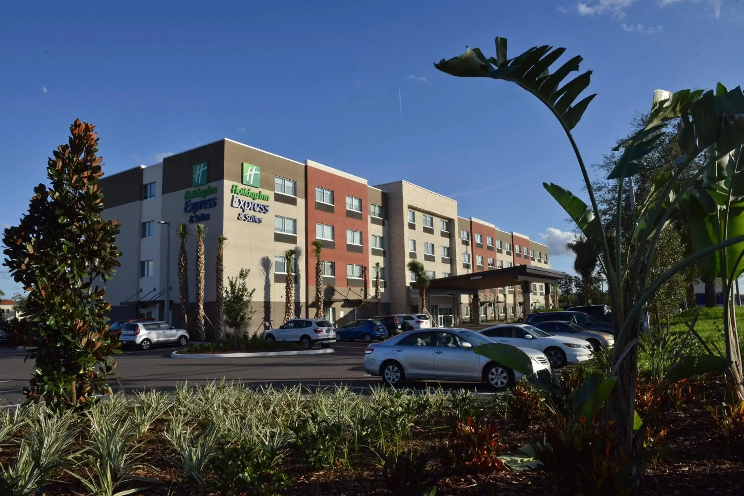 Property building in Holiday Inn Express & Suites - Orlando - Lake Nona Area, an IHG Hotel