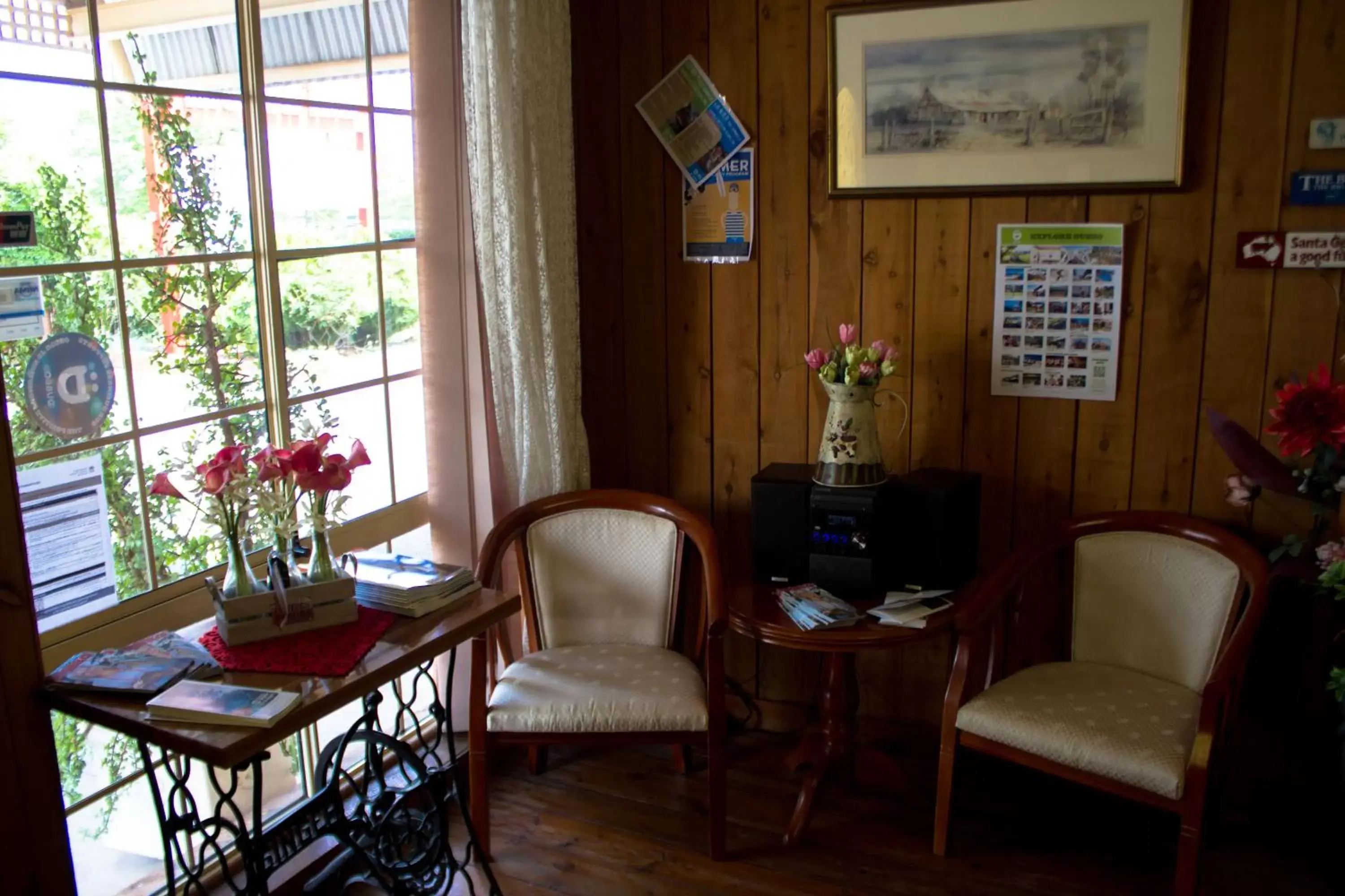 Lobby or reception, Seating Area in Shearing Shed Motor Inn