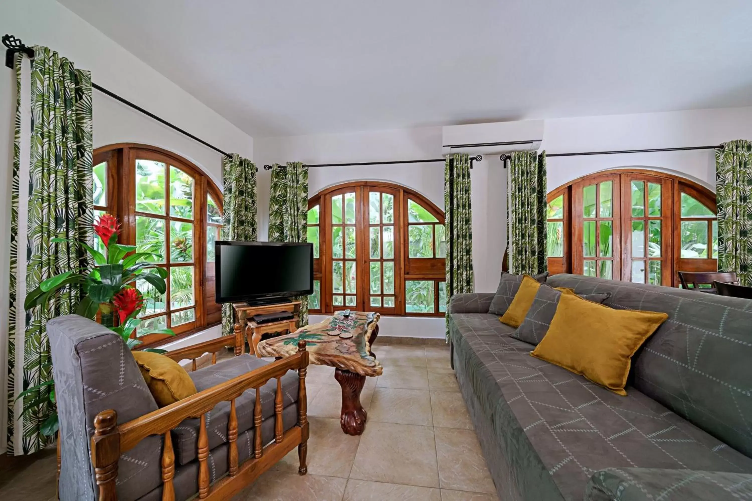 Living room, Seating Area in Beach House Condos, Negril