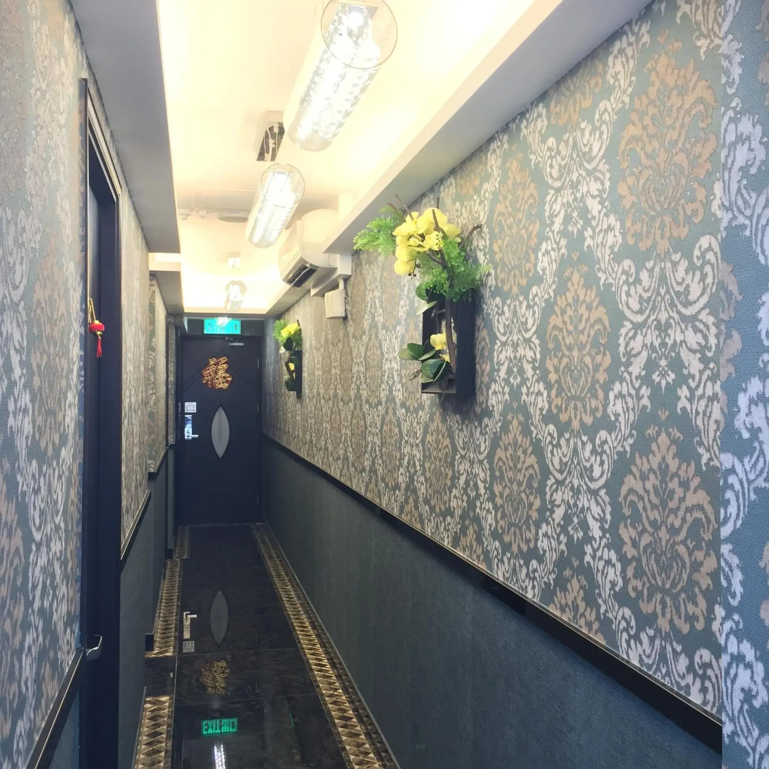 Area and facilities, Lobby/Reception in Seasons Hotel – Causeway Bay