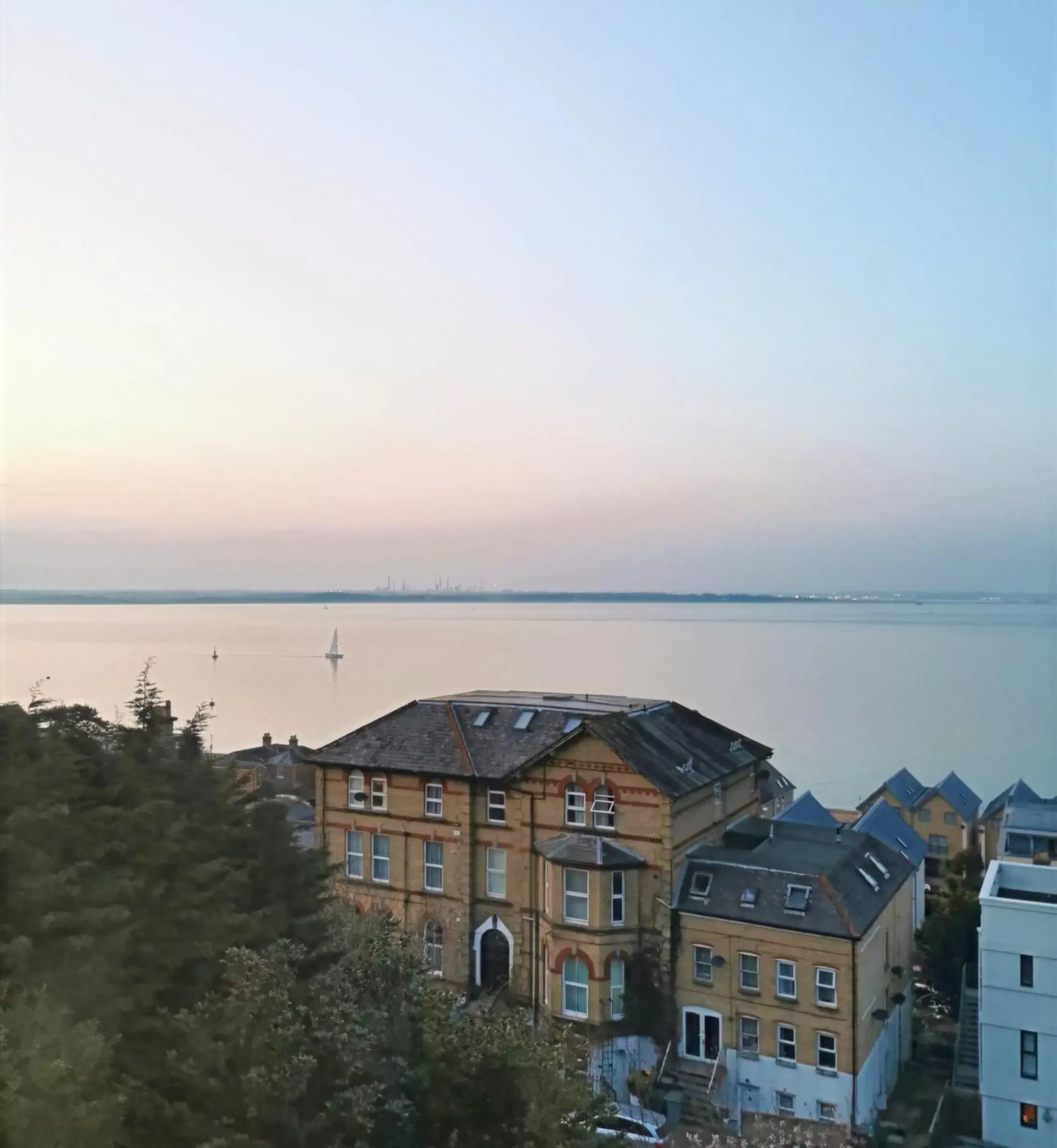 Sea view in Villa Rothsay Hotel