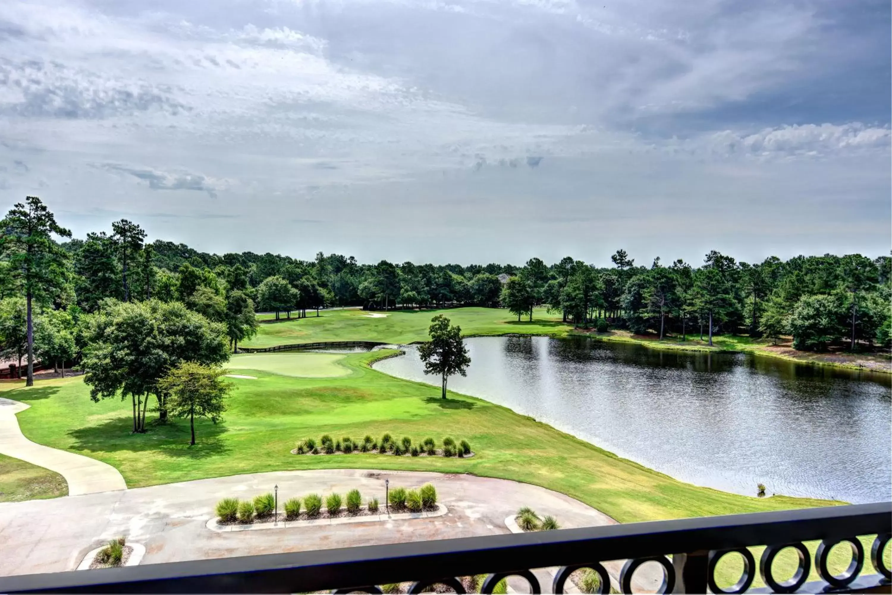 Cottages and Suites at River Landing