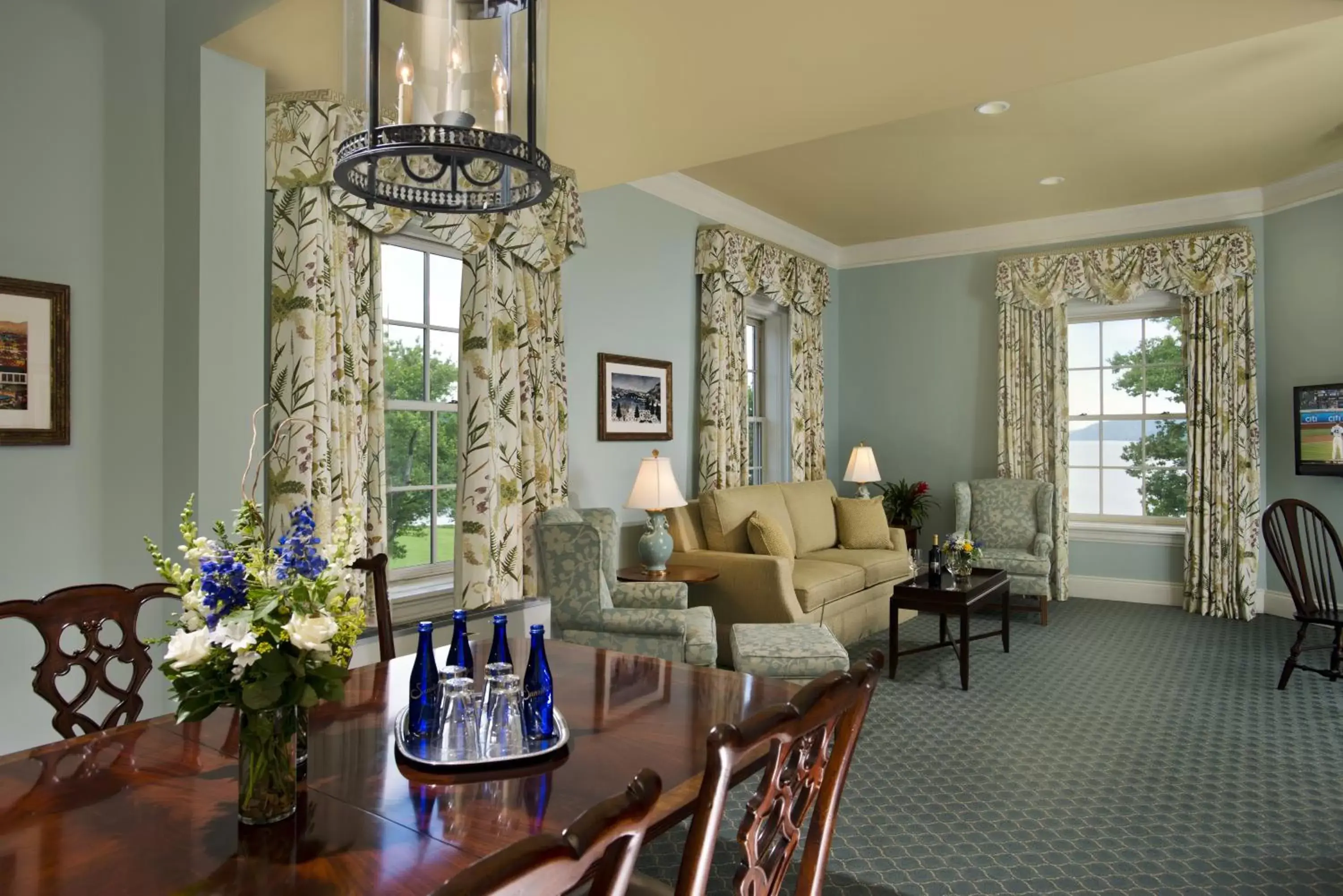 Bedroom, Seating Area in The Otesaga Resort Hotel