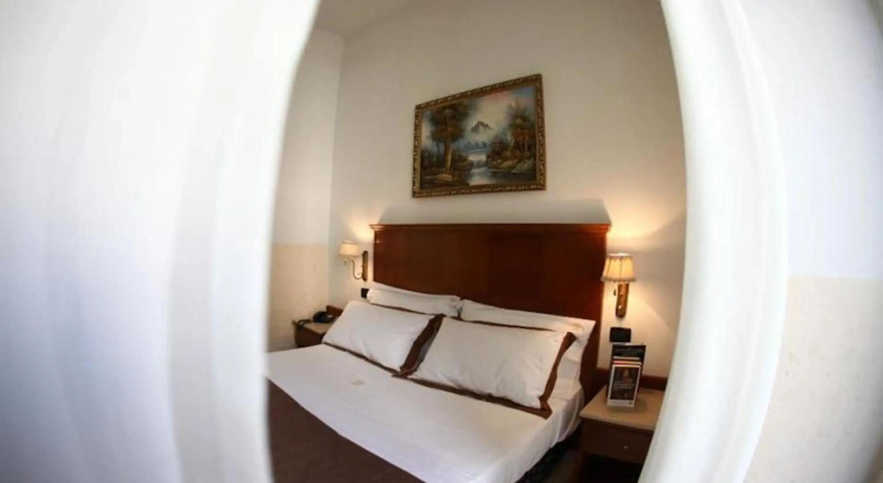 Bedroom, Room Photo in Hotel Garibaldi