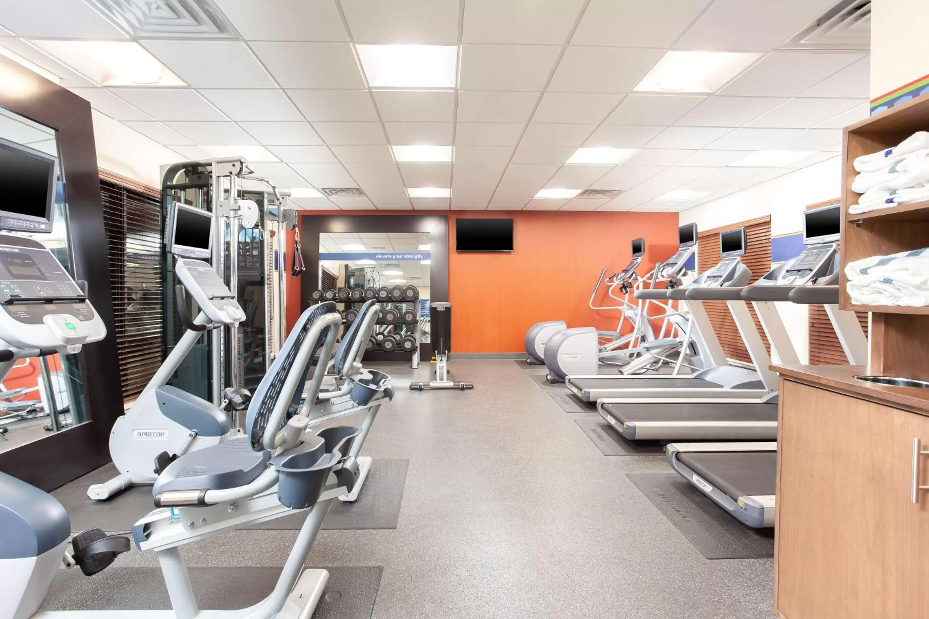 Fitness centre/facilities in Hampton Inn & Suites Niles/Warren, OH