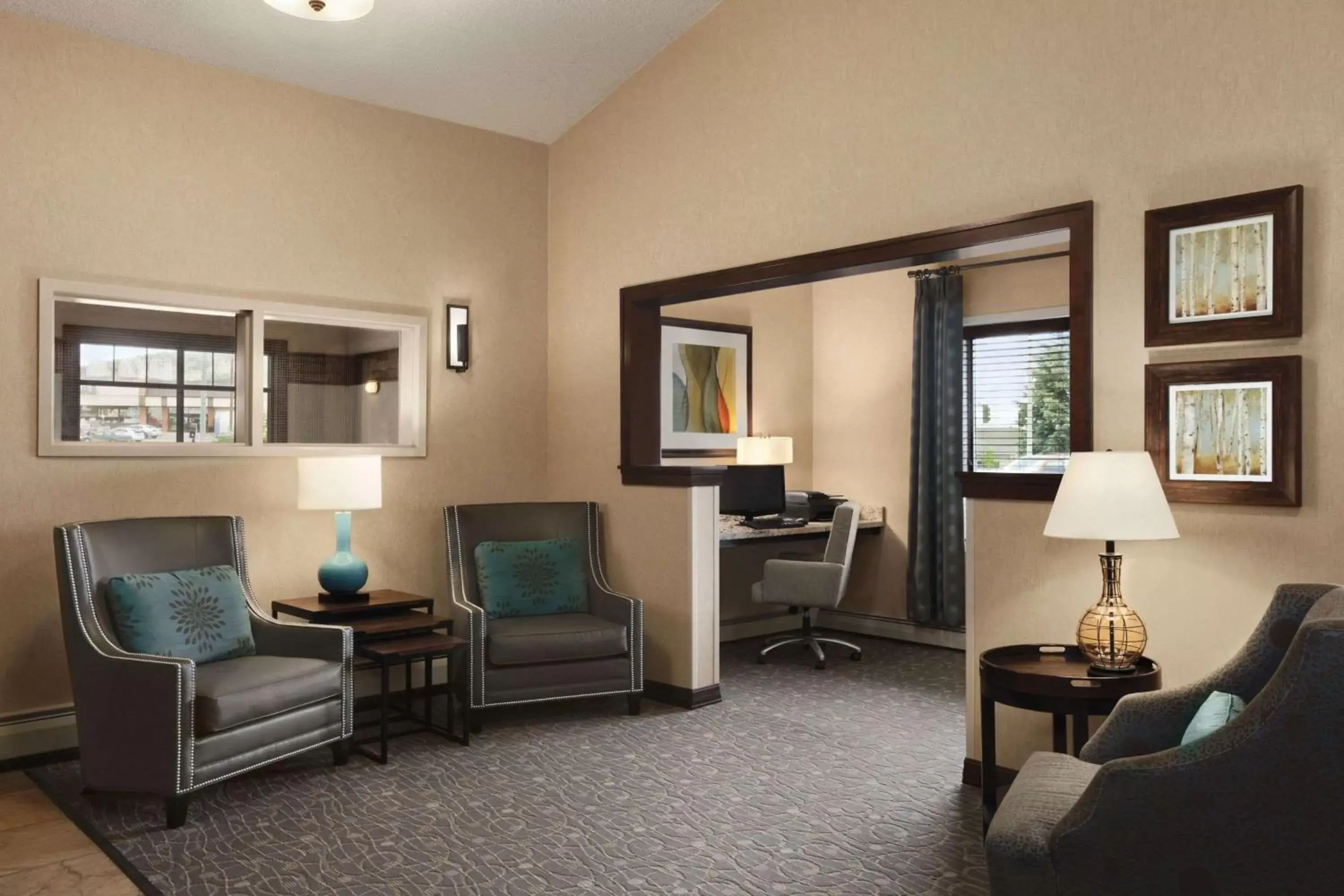 Business facilities, Seating Area in Days Inn by Wyndham Helena