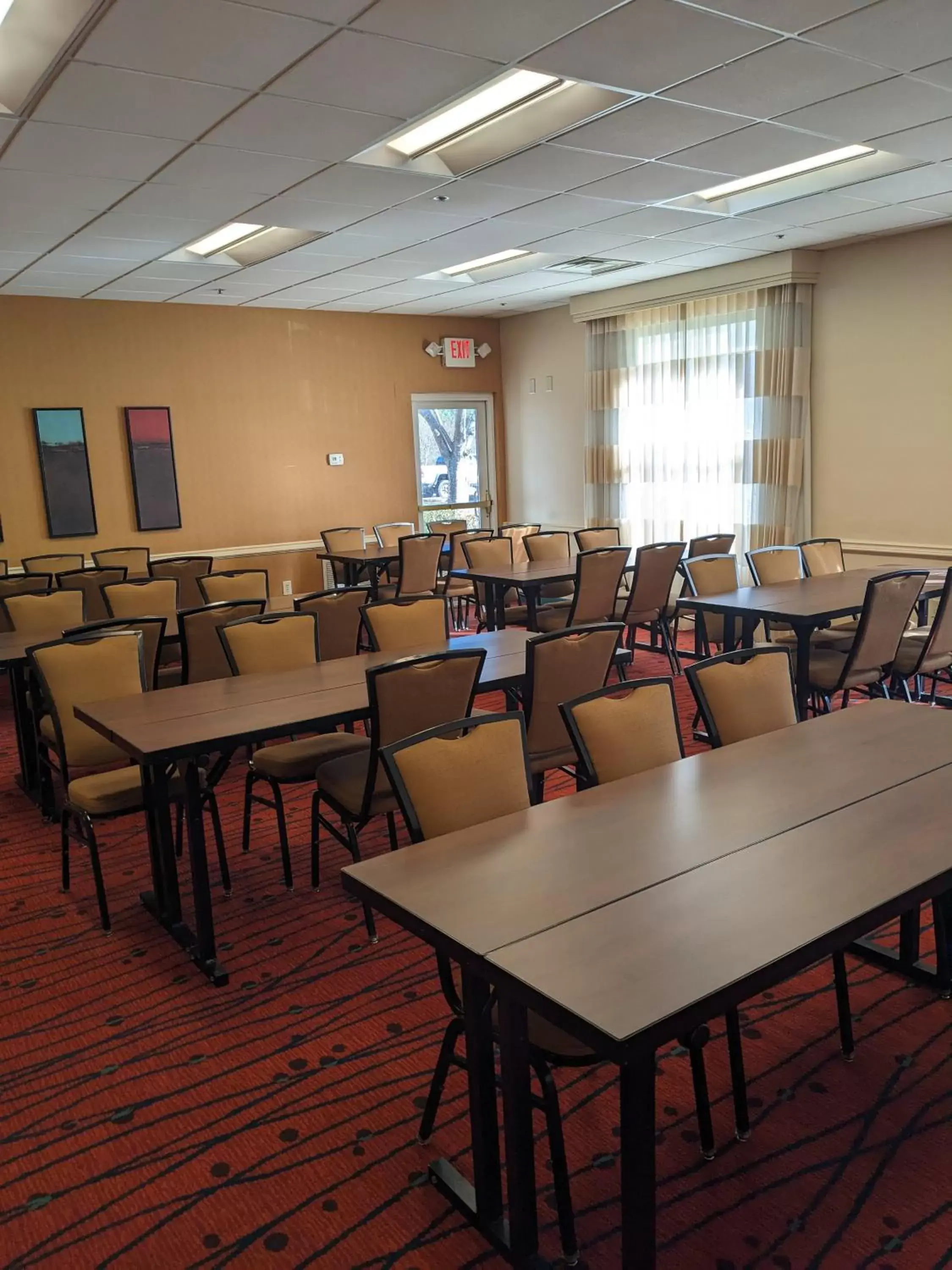 Meeting/conference room in Sonesta ES Suites Birmingham Homewood