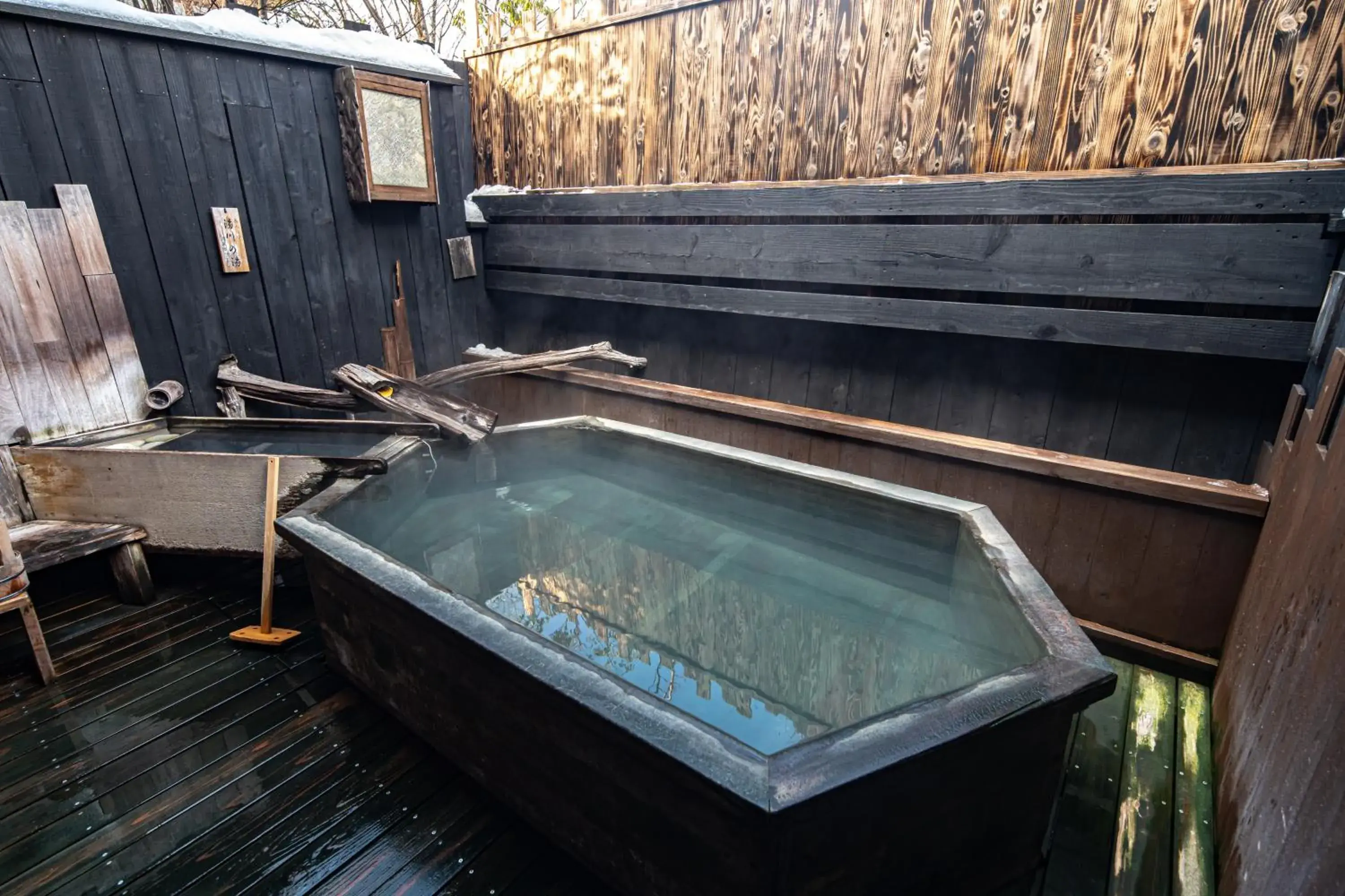 Open Air Bath, Swimming Pool in Tokinoniwa Hotel