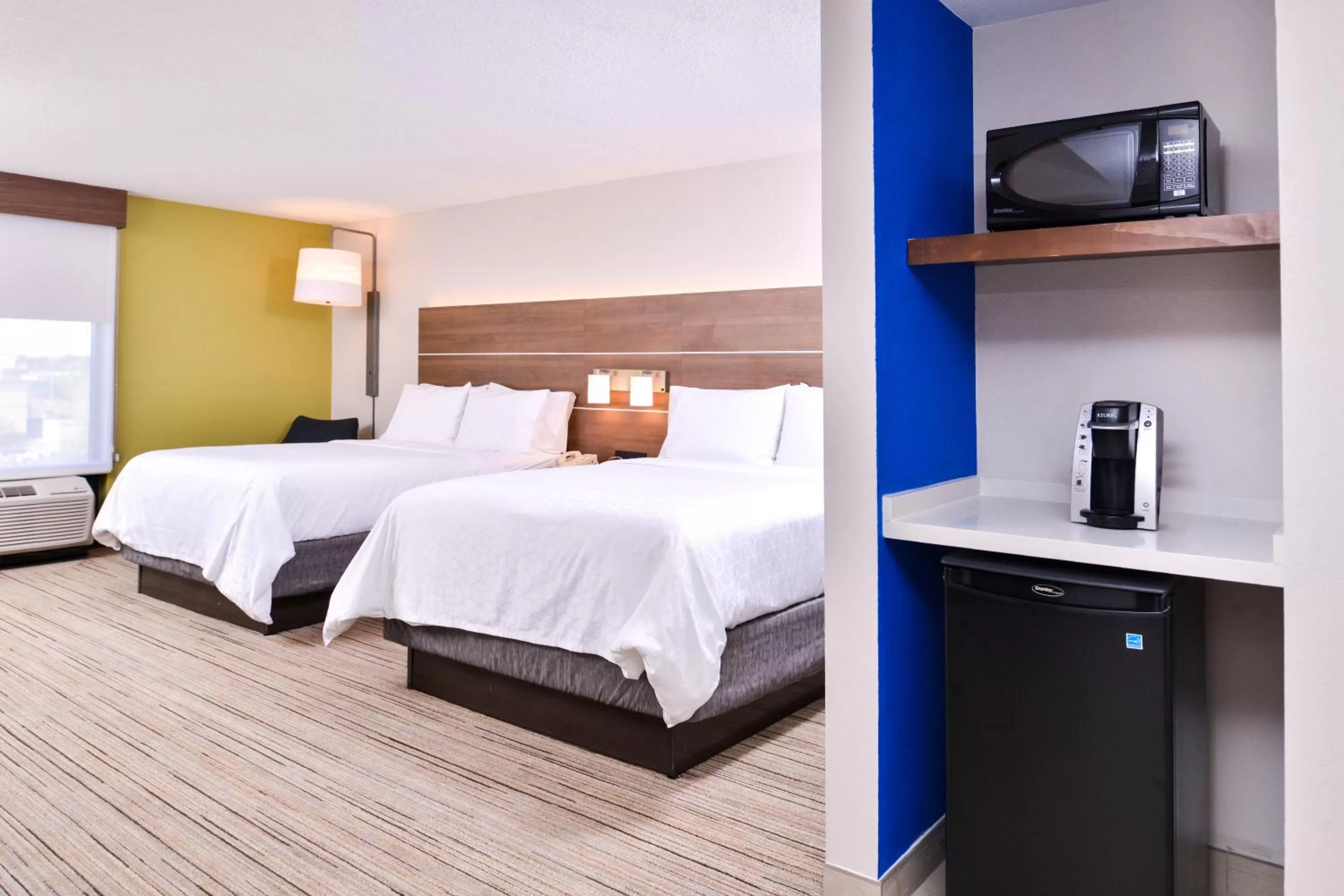 Photo of the whole room, Bed in Holiday Inn Express Hotel & Suites Tampa-Anderson Road-Veterans Exp by IHG