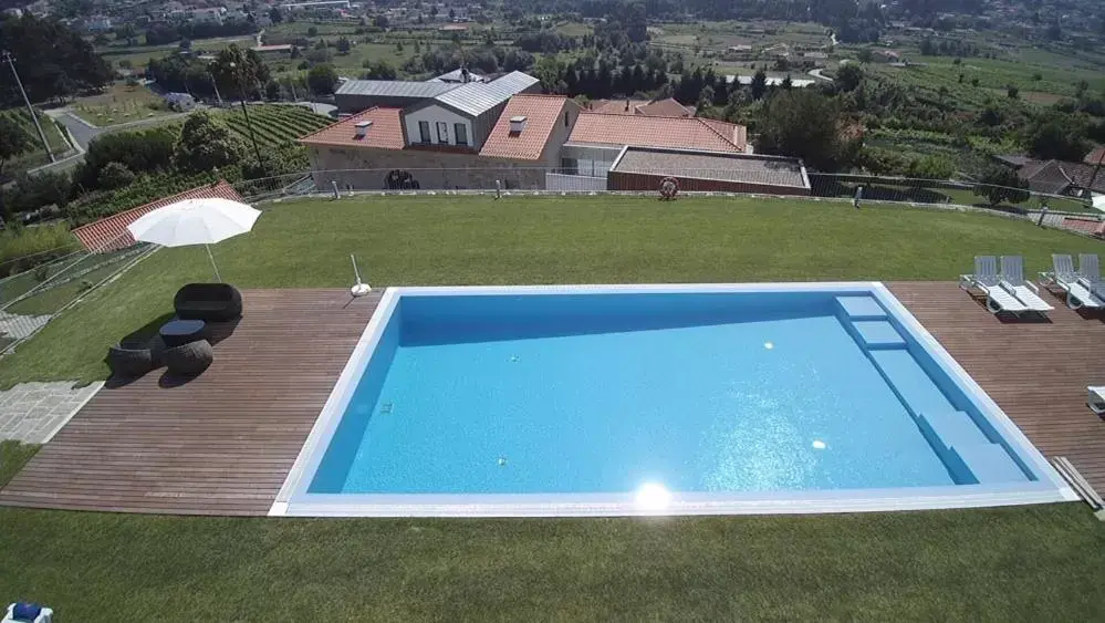 Swimming Pool in Hotel Rural Quinta das Quintães
