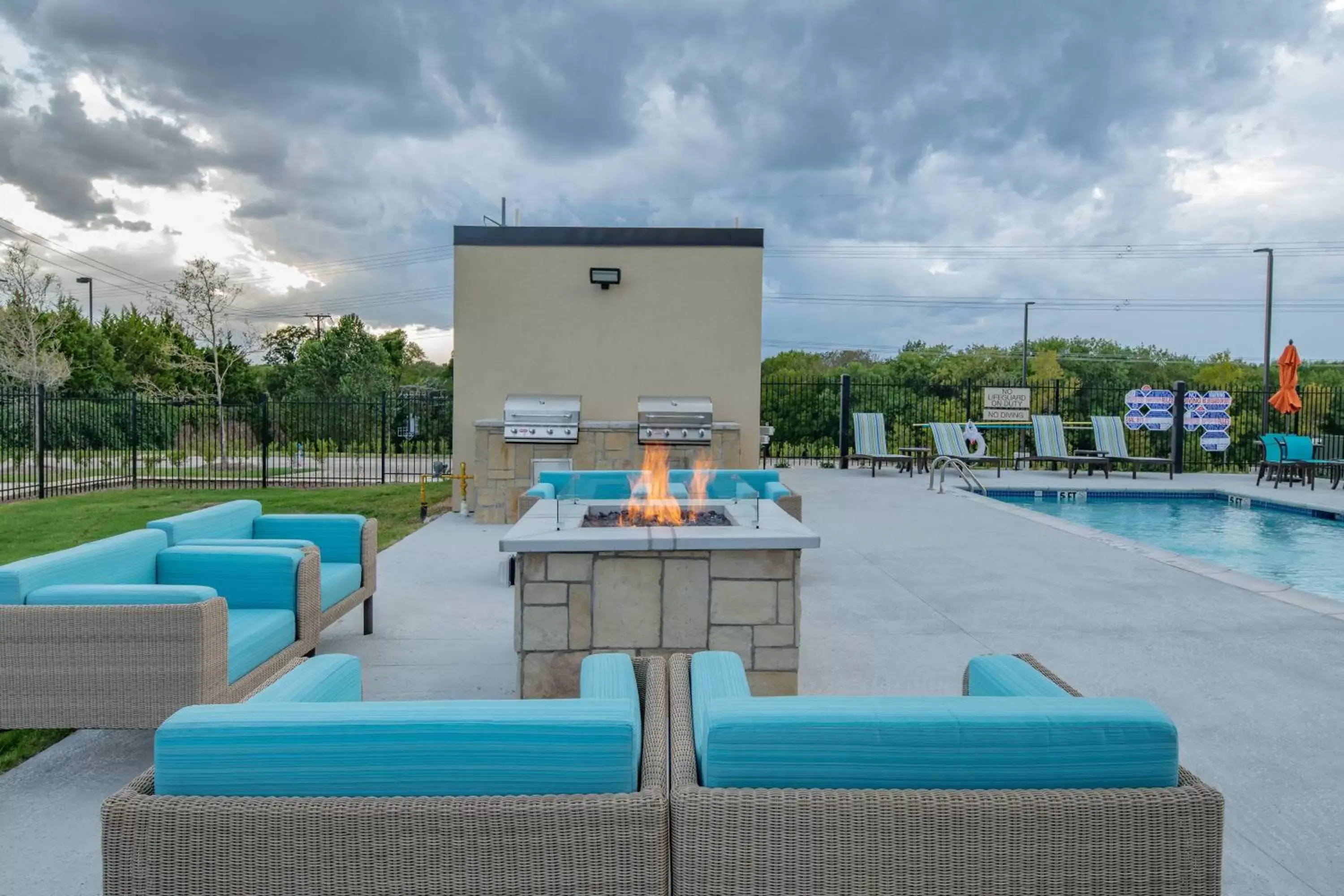 Swimming Pool in SpringHill Suites by Marriott Dallas McKinney