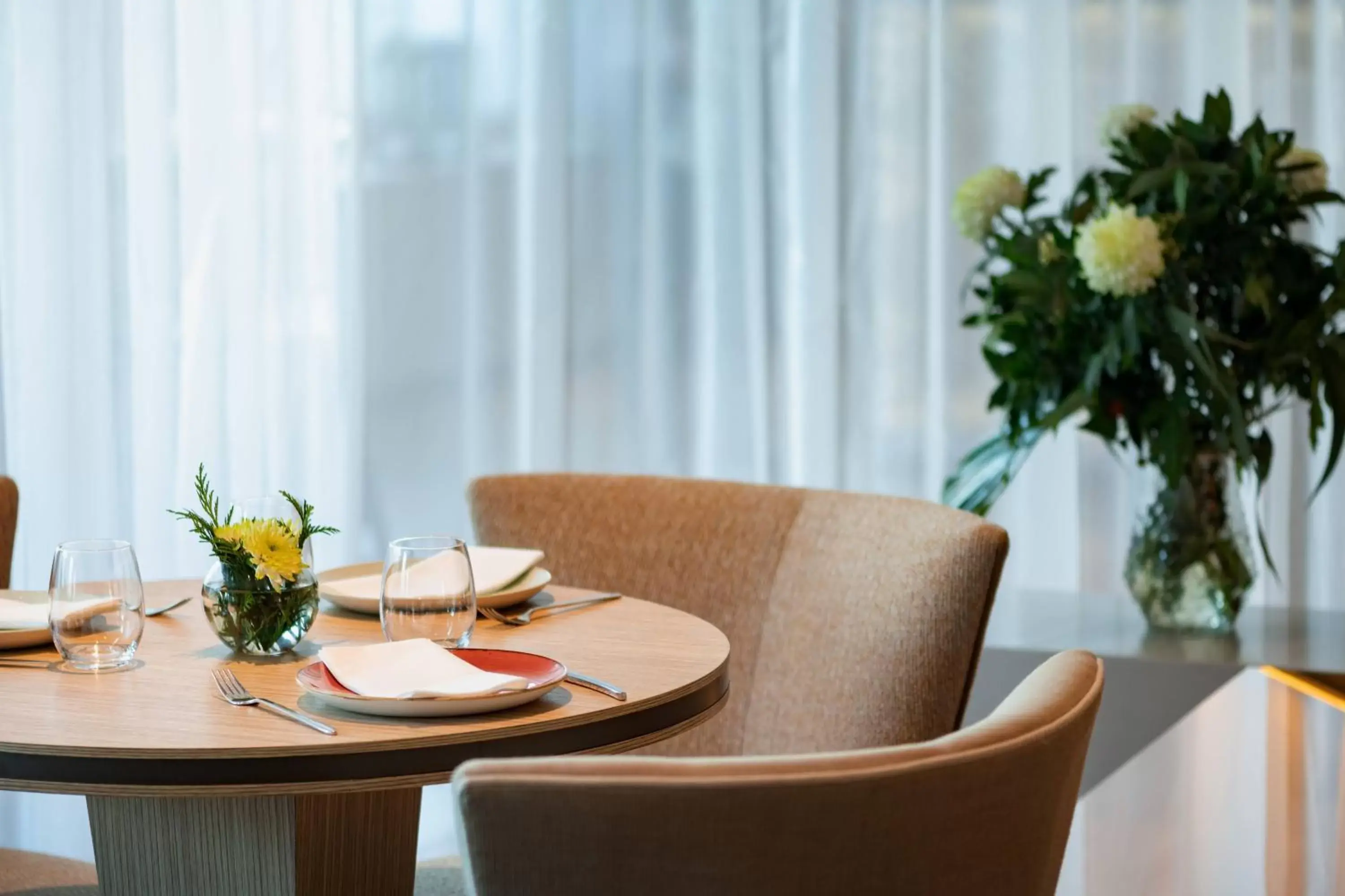 Lounge or bar, Restaurant/Places to Eat in AC Hotel Diagonal L'Illa by Marriott