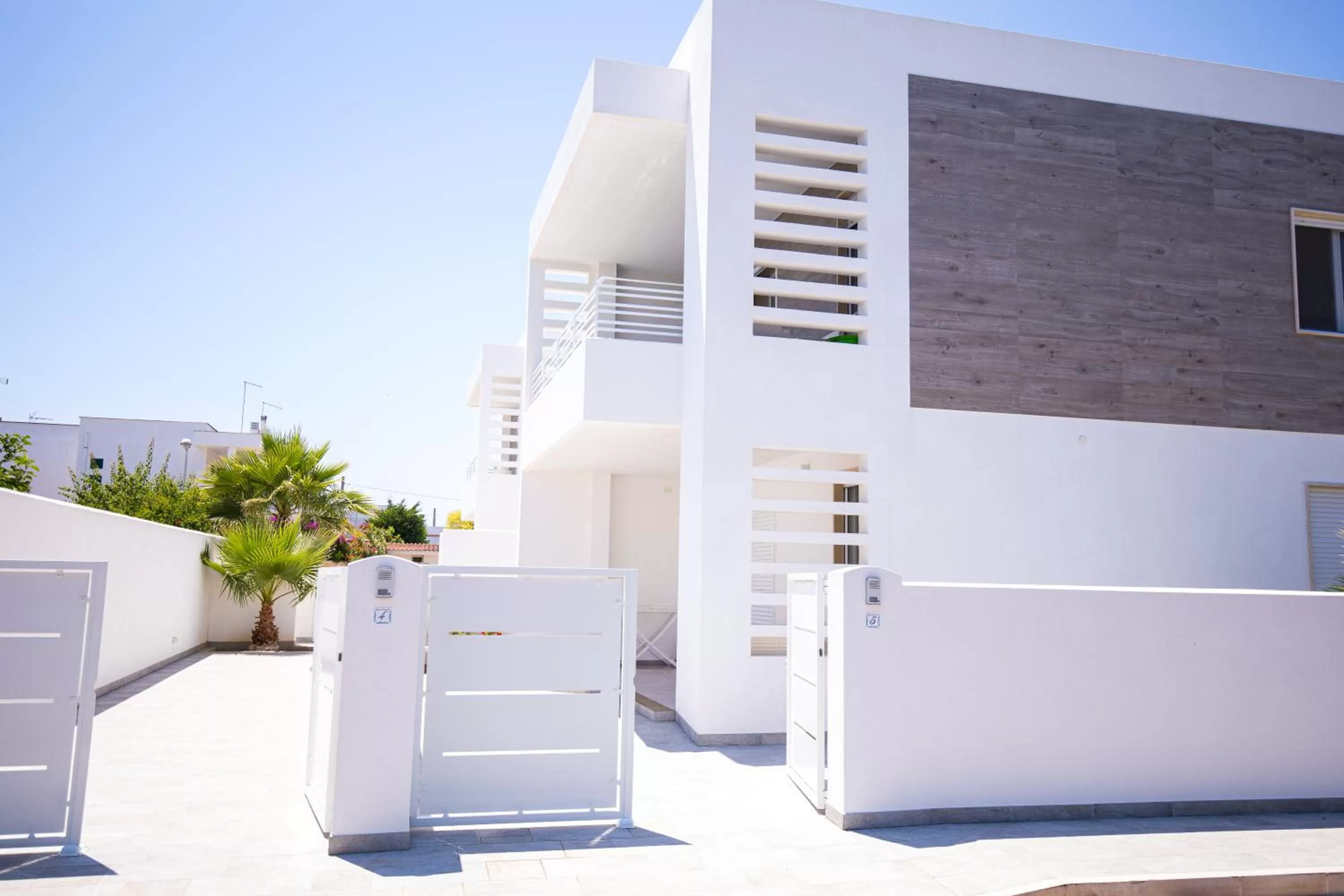 Property building in Donnosanto Residence Pantanagianni