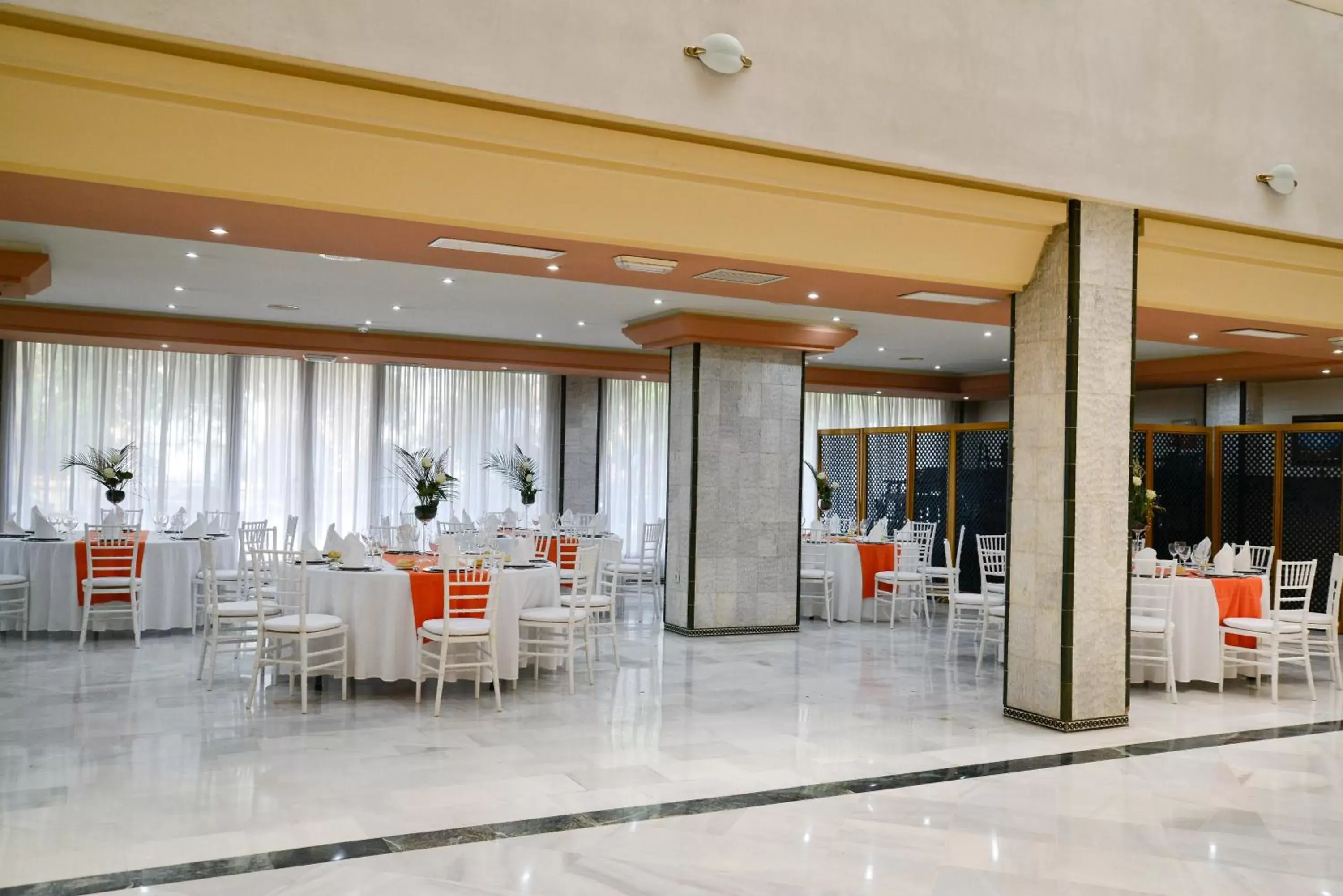 Restaurant/places to eat in Hotel San Pablo Sevilla