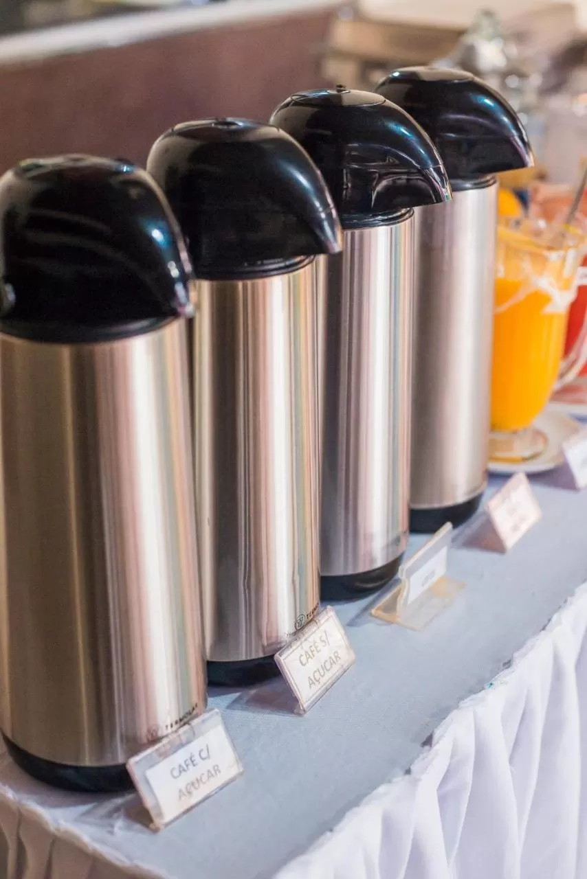 Buffet breakfast in Requinte Hotel