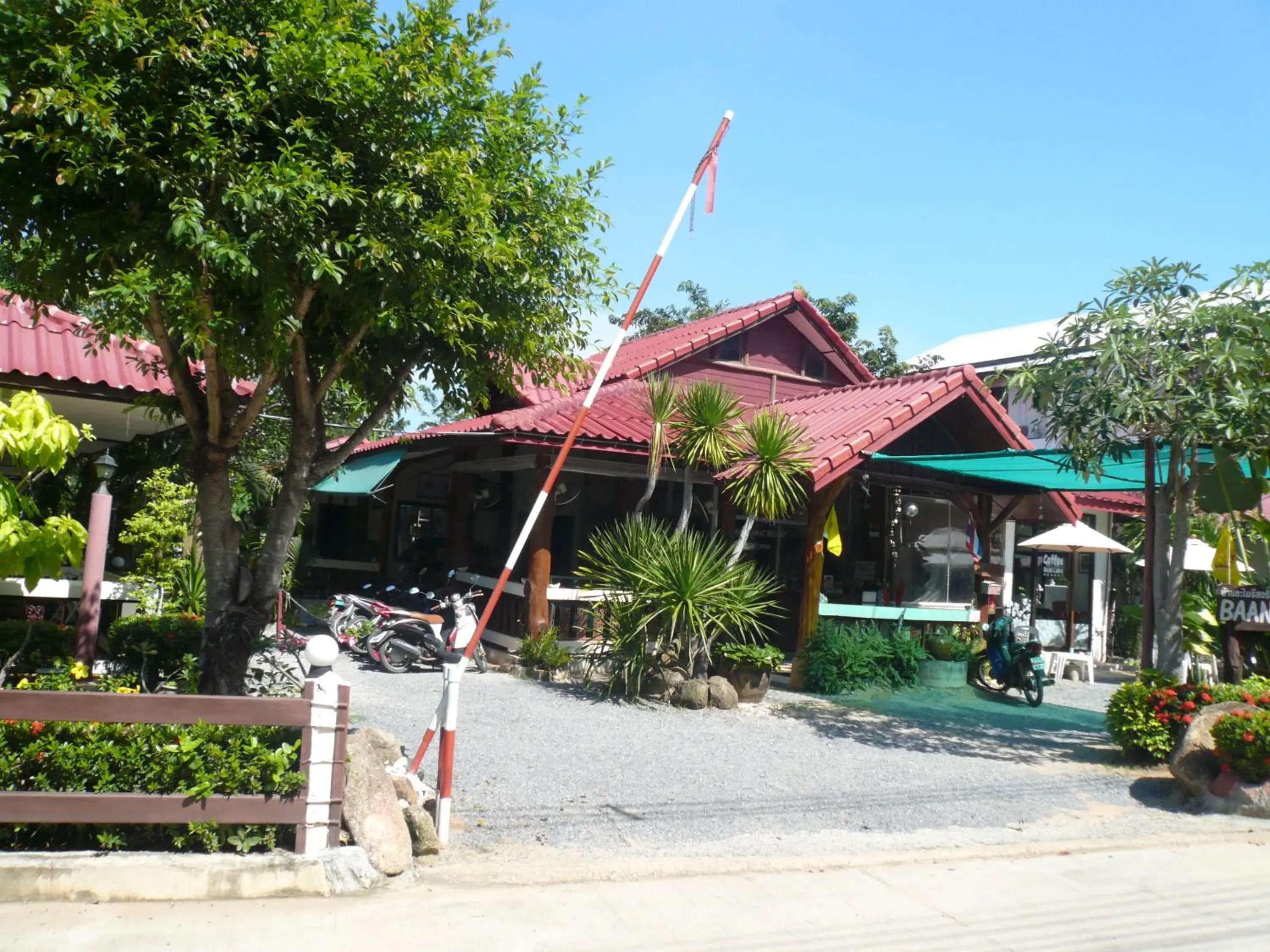 Property Building in Baan Lamai Resort