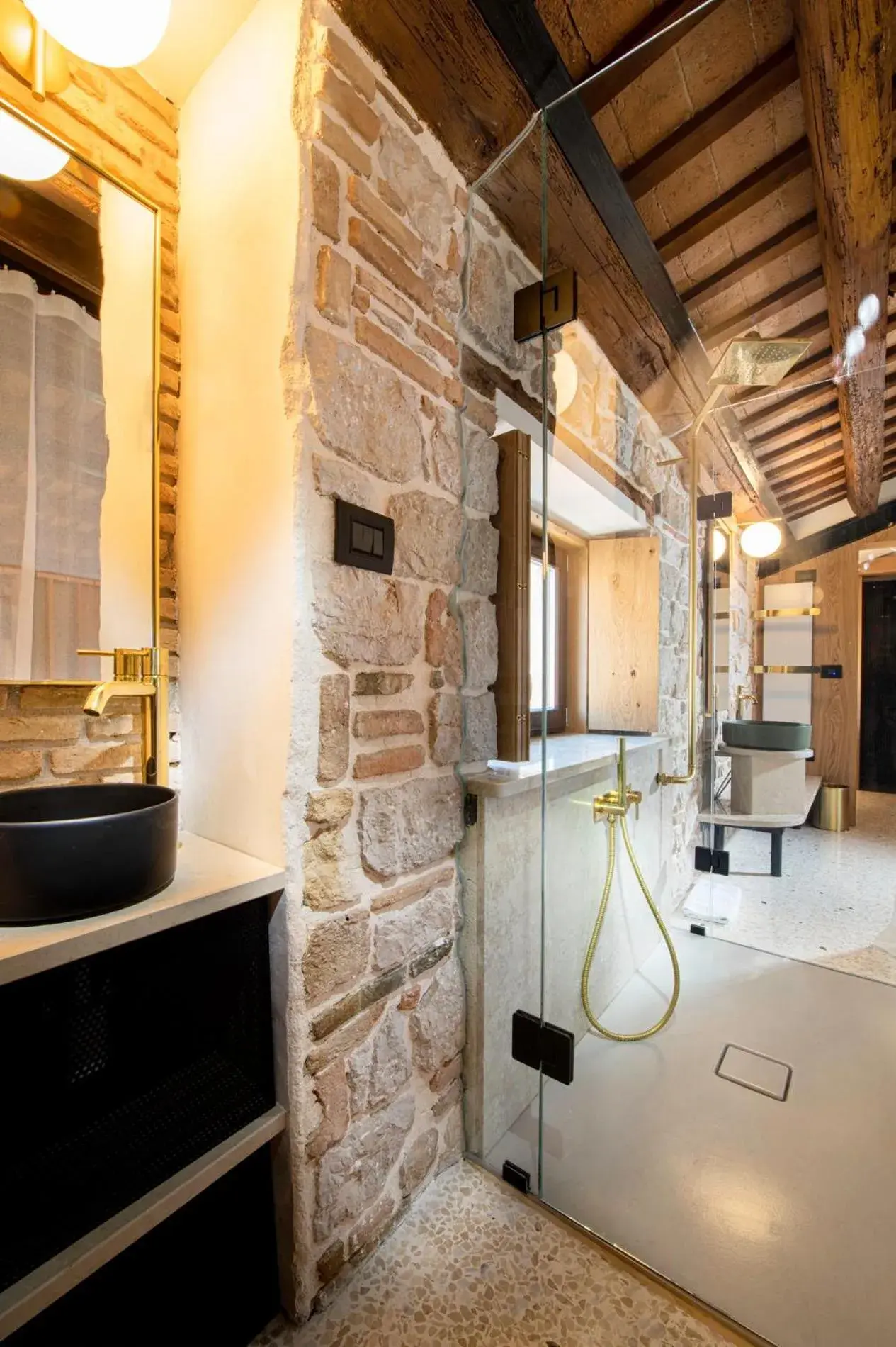 Shower, Bathroom in Spirito Santo Palazzo Storico