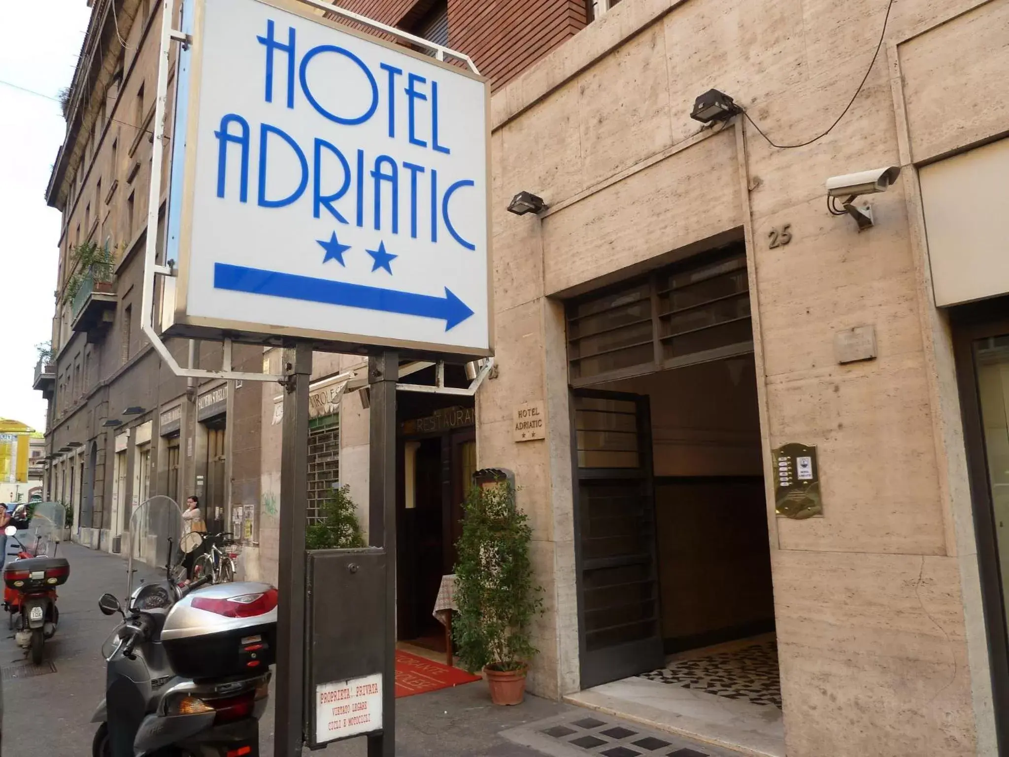 Facade/entrance in Hotel Adriatic