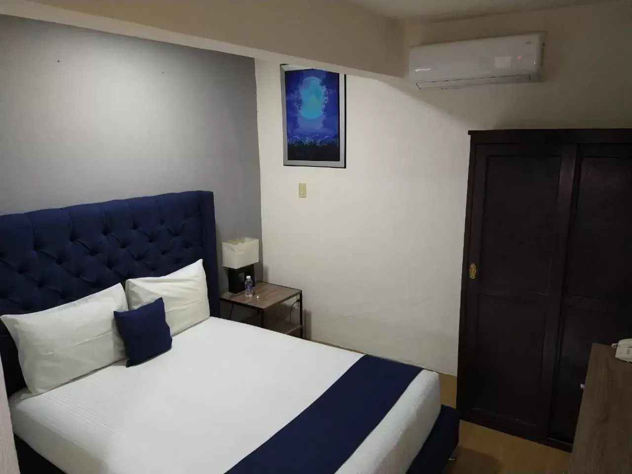 Bed in Hotel Lunada