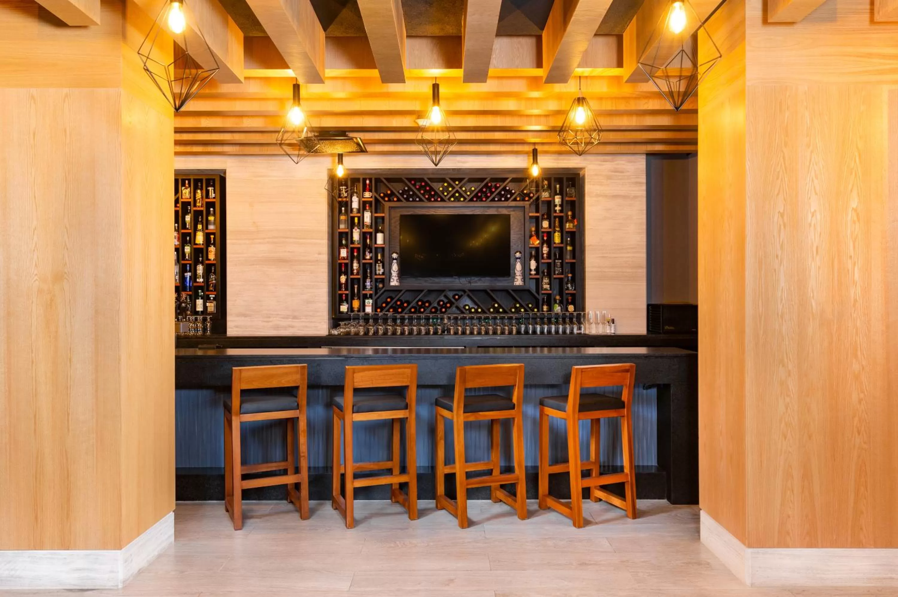 Restaurant/places to eat in Villa La Valencia Beach Resort & Spa Los Cabos