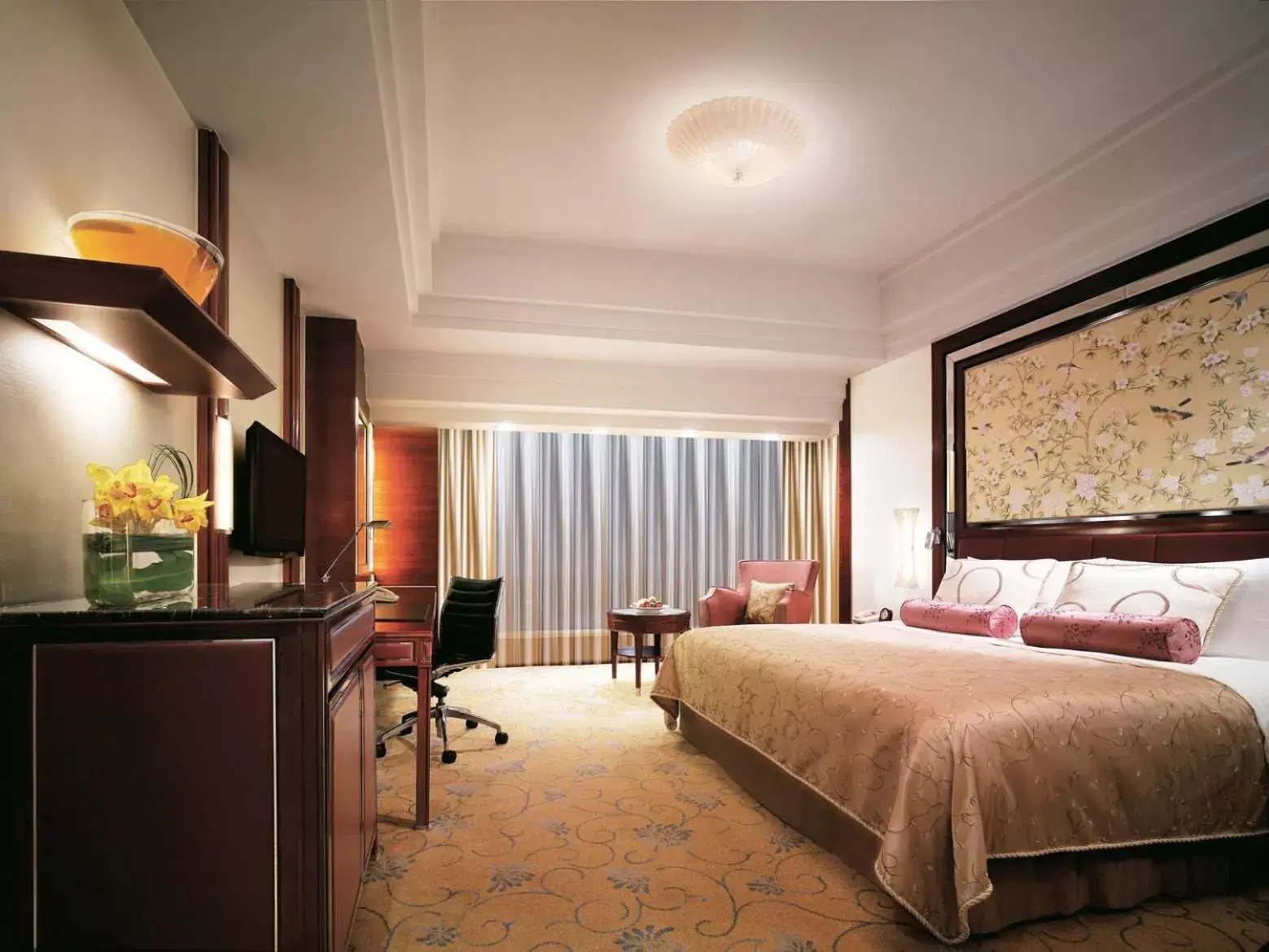 Photo of the whole room in Shangri-La Guangzhou