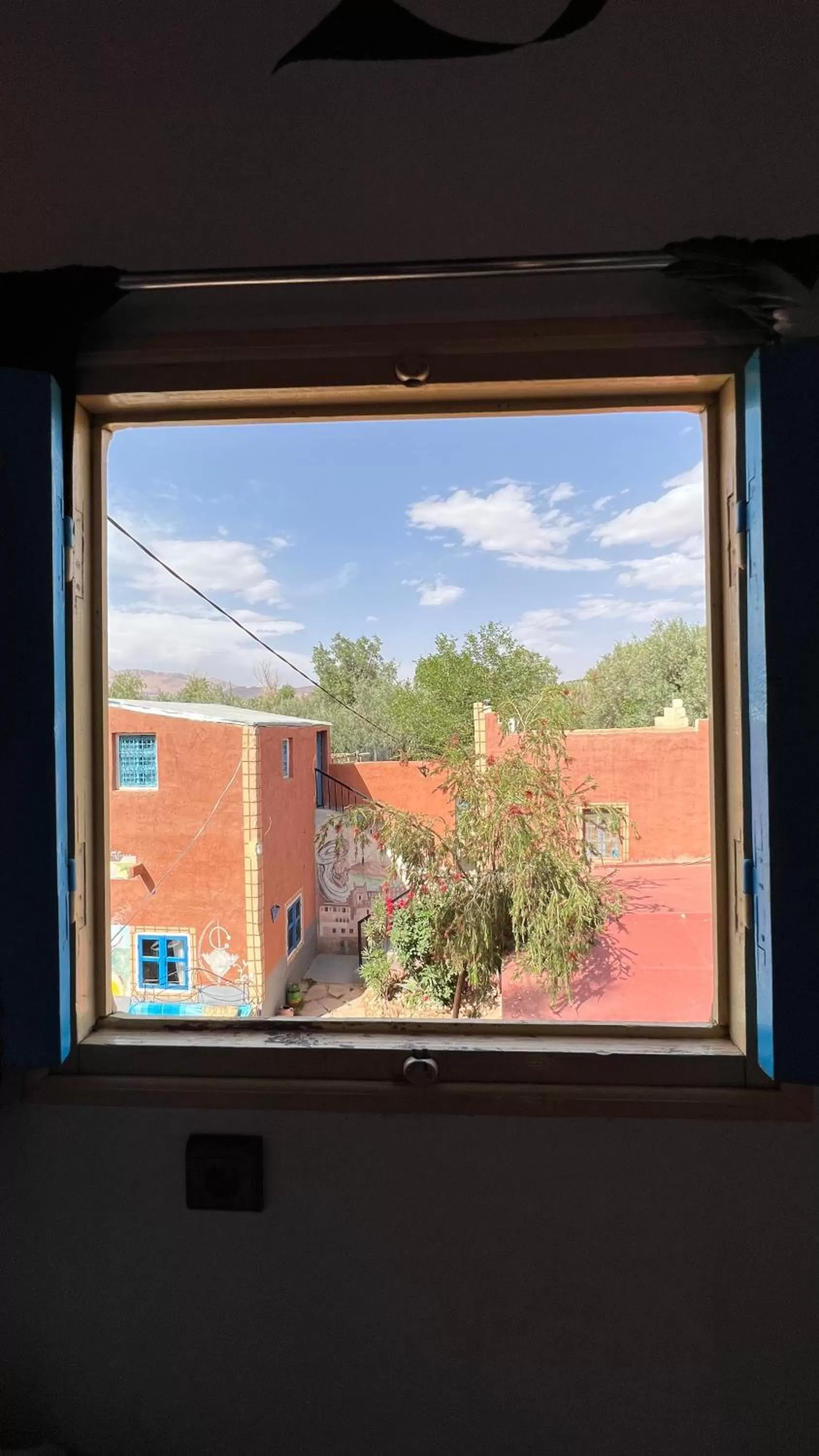 Garden view in Maison d'hôtes Retour Au Calme