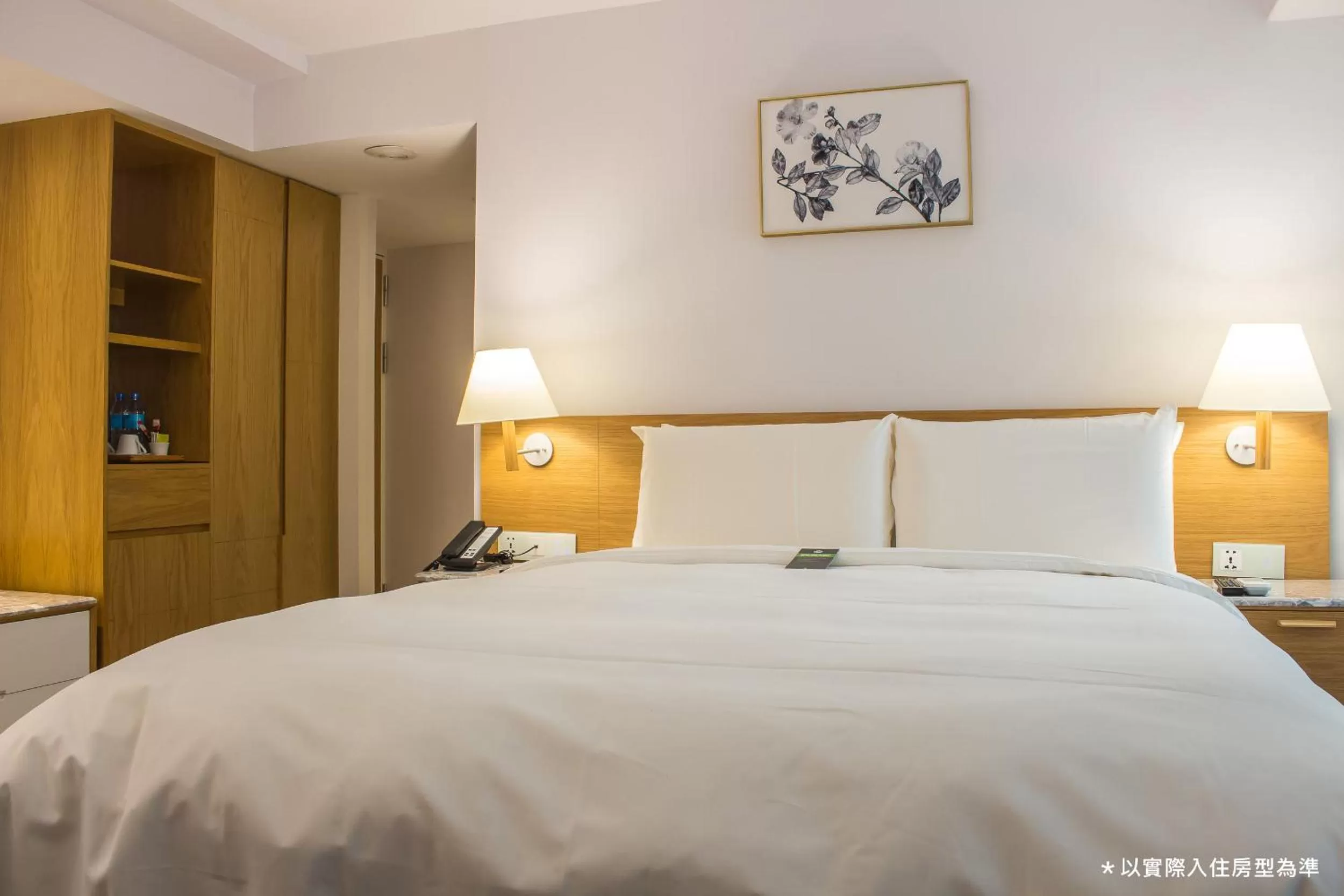 bunk bed, Bed in The Carlton Taichung