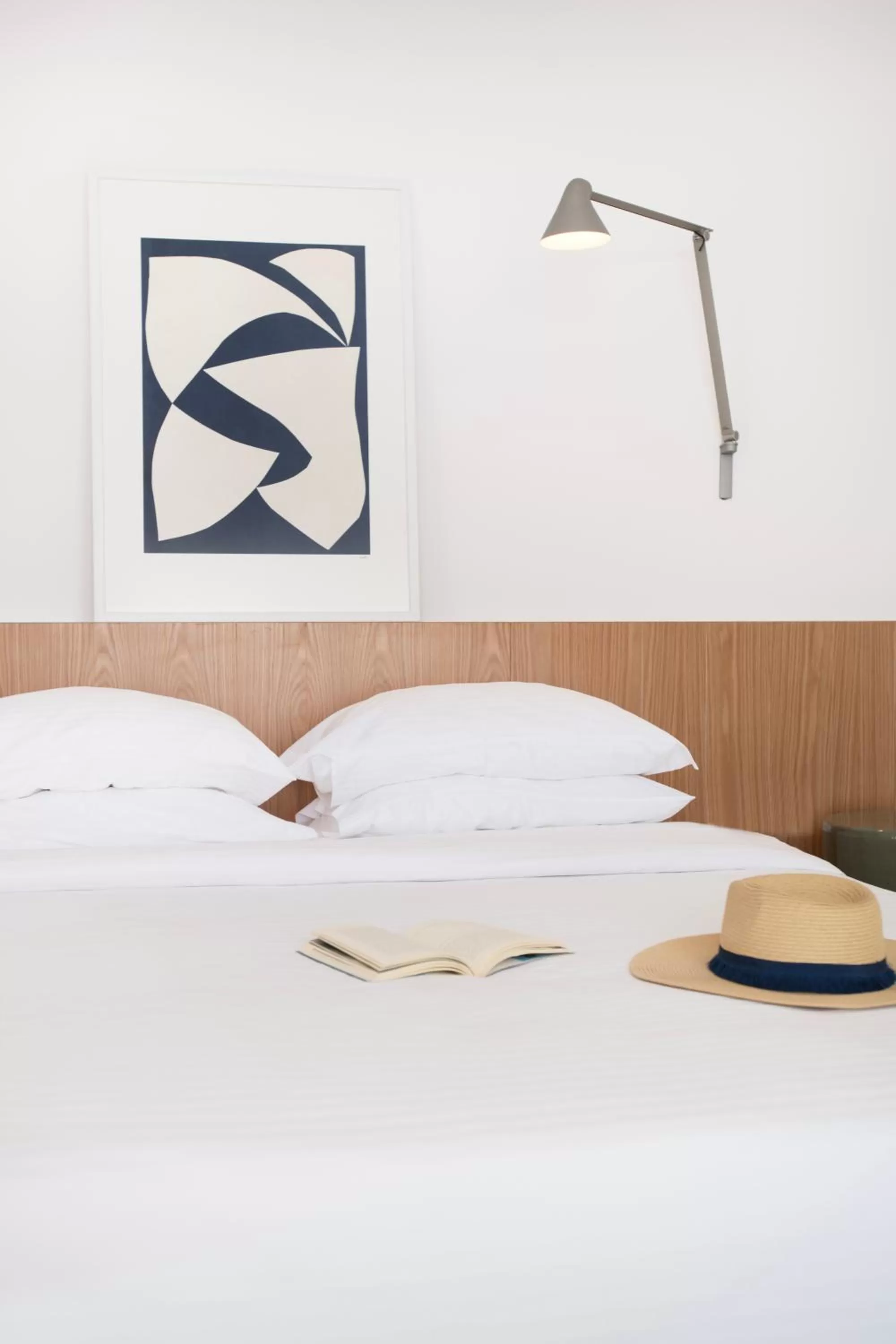 Bed in Lilium Hotel Santorini