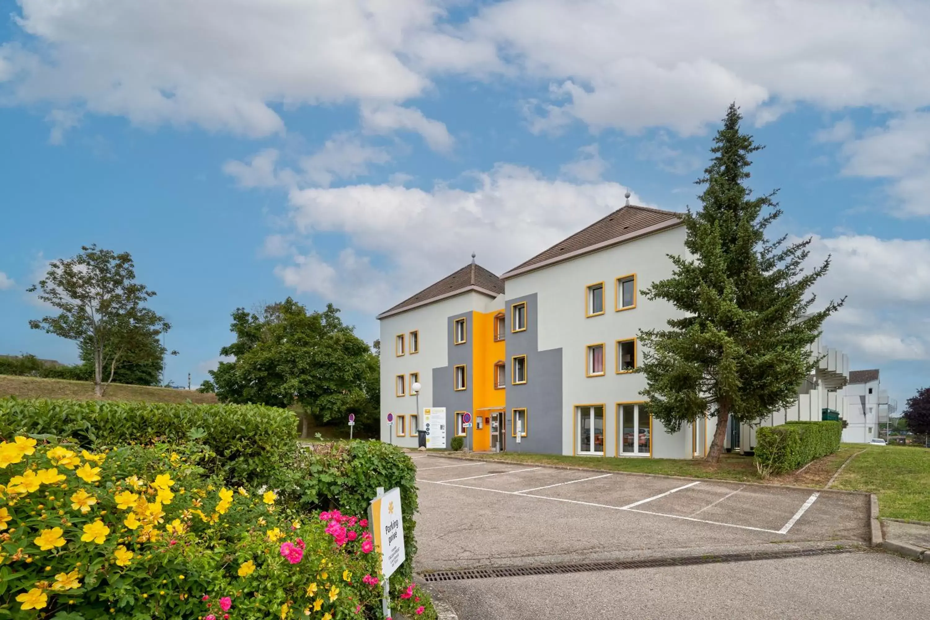 Property Building in Premiere Classe Nancy Sud - Ludres