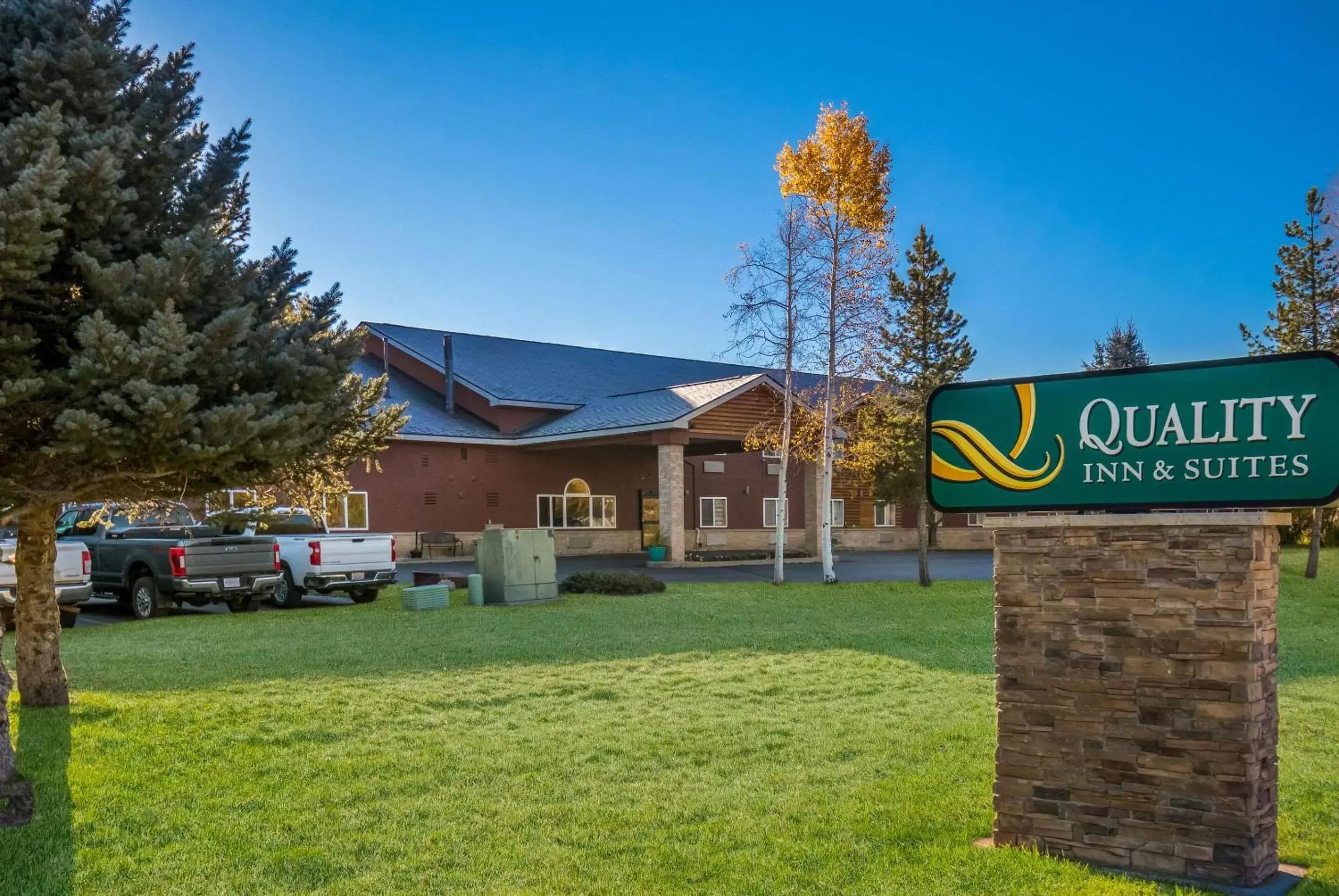 Property Building in Quality Inn & Suites Steamboat Springs