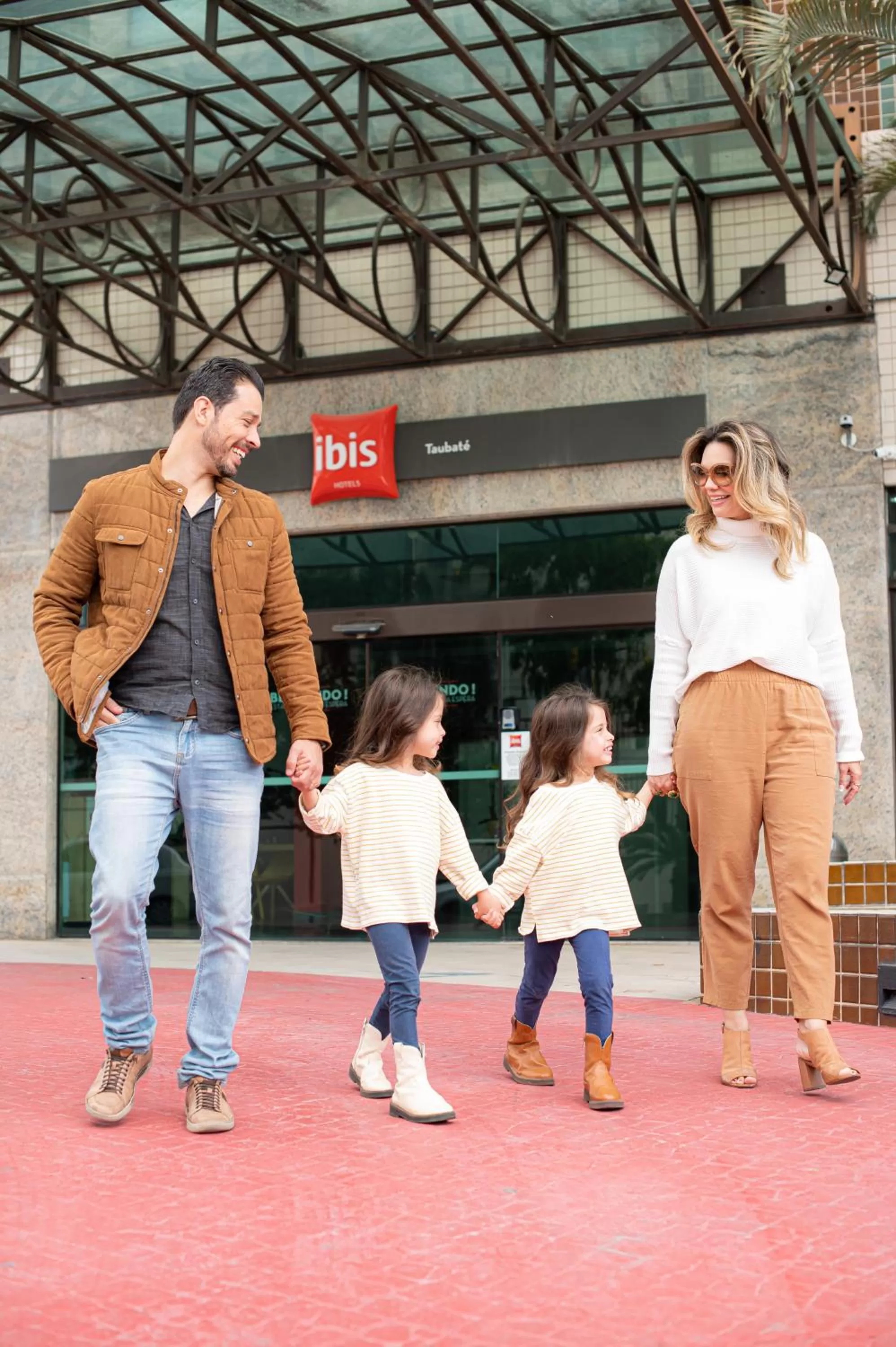 Property building in ibis Taubate