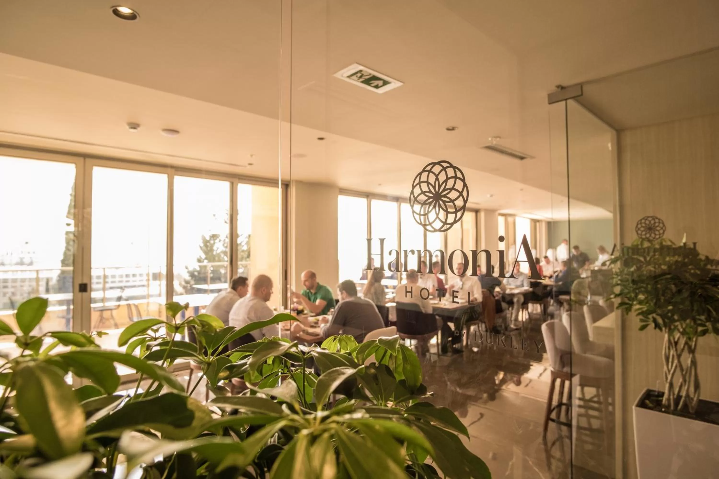 Restaurant/places to eat in Hotel Harmonia by Dukley