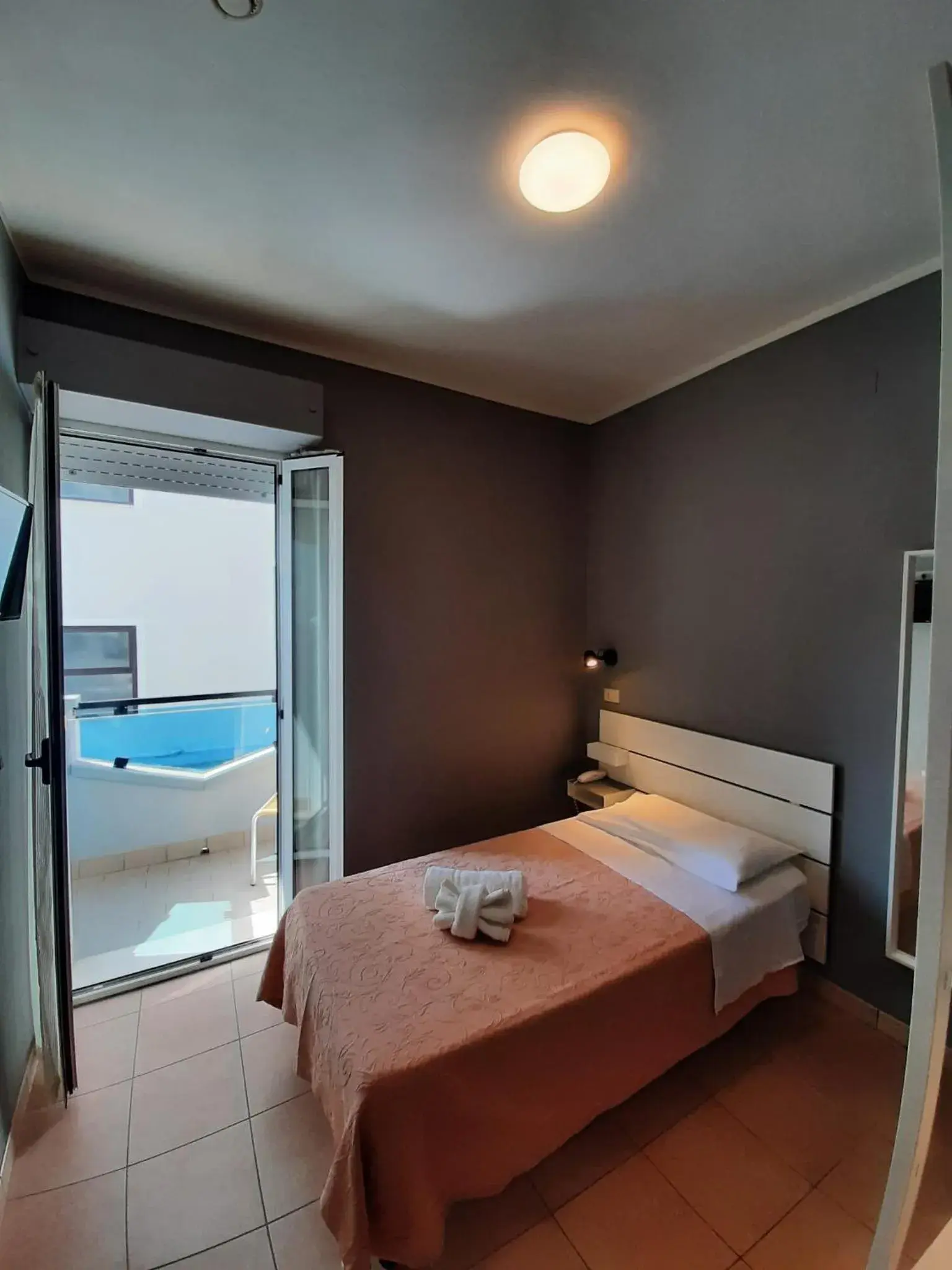 Bedroom, Bed in Hotel Originale by ALEhotels