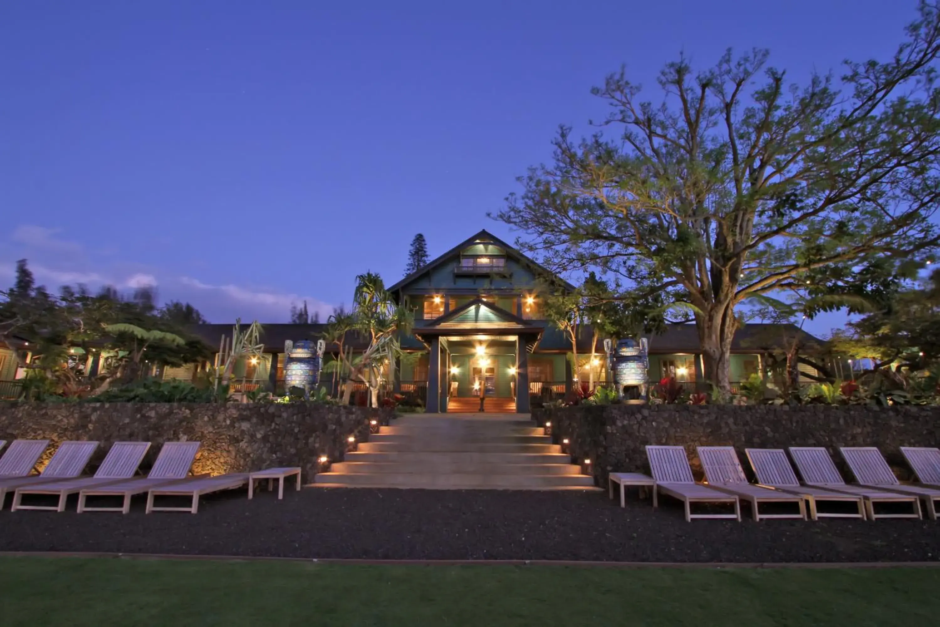 Facade/entrance, Property Building in Lumeria Maui, Educational Retreat Center