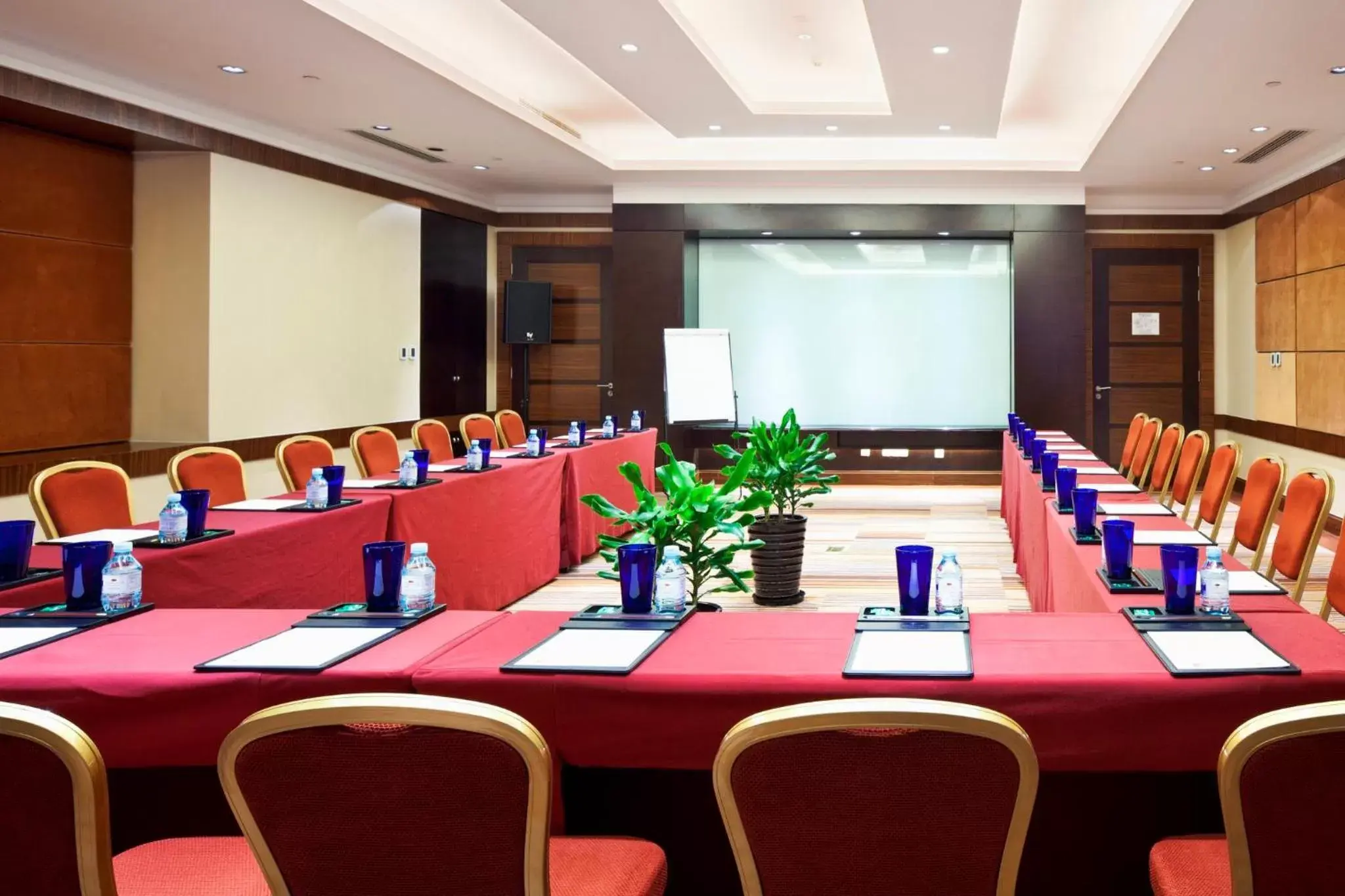 Meeting/conference room in Crowne Plaza Beijing International Airport, an IHG Hotel