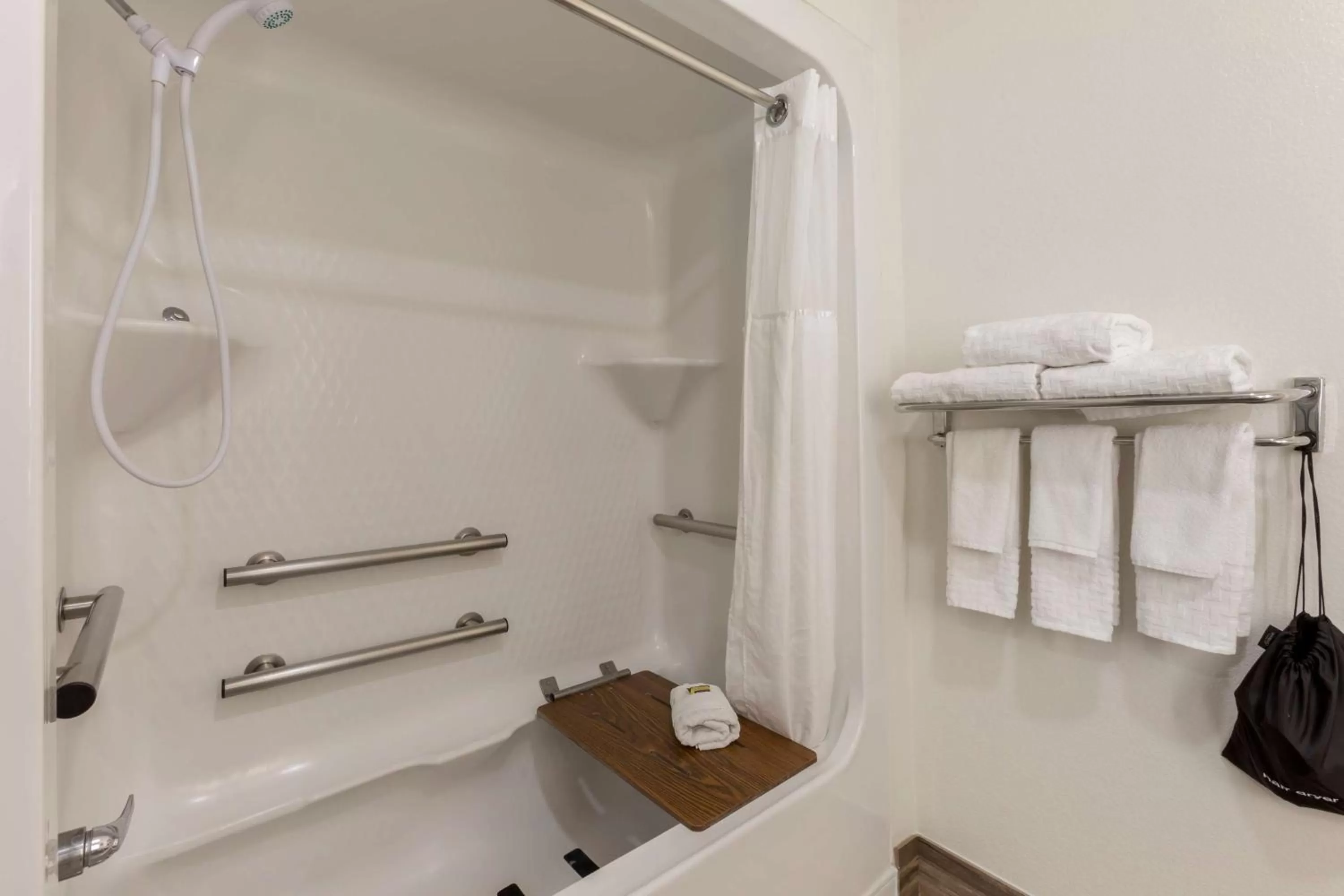 Bathroom in Best Western Plus Yuma Foothills Inn & Suites