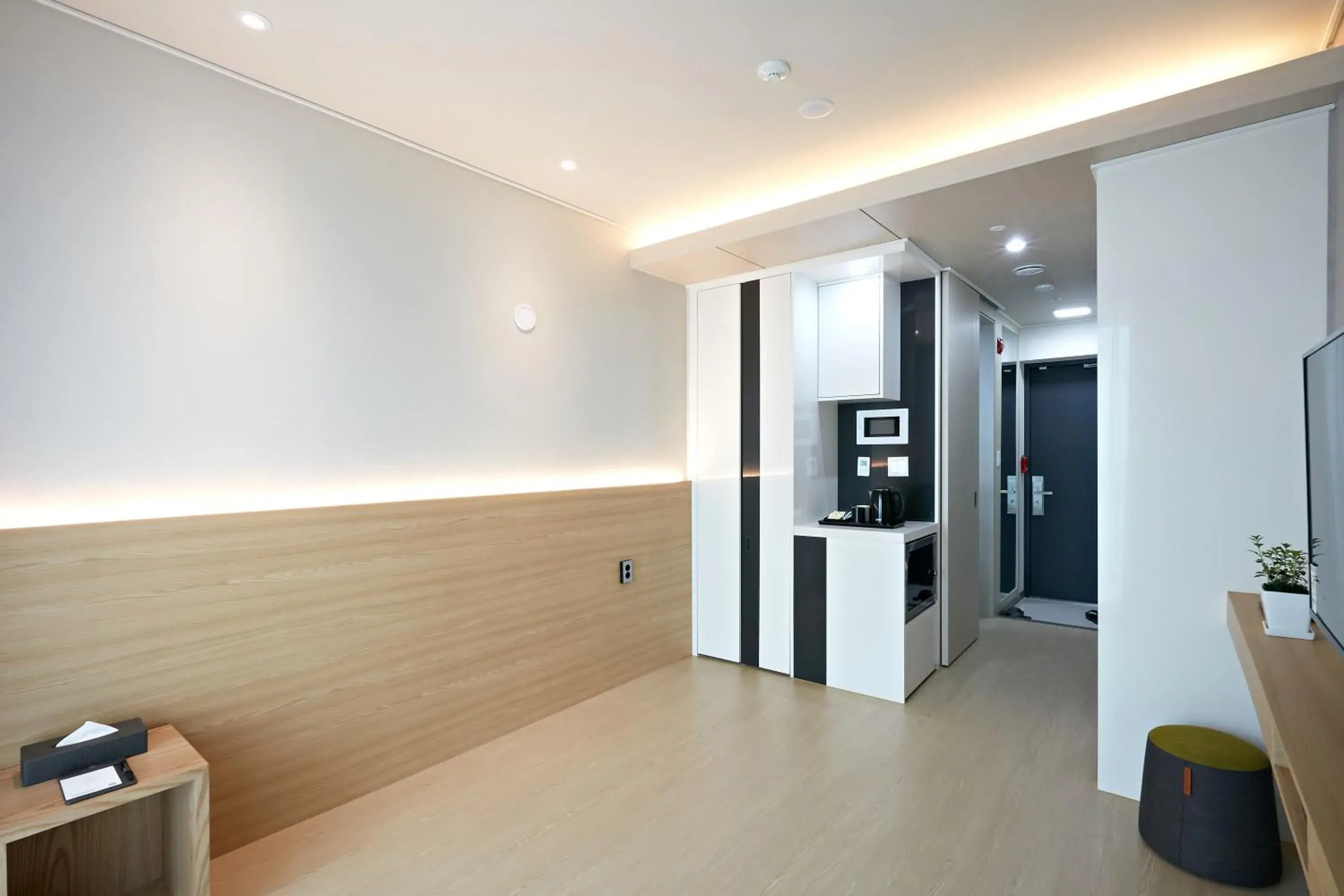 Photo of the whole room in Ocean Soleview Hotel Photo of the whole room in Ocean Soleview Hotel