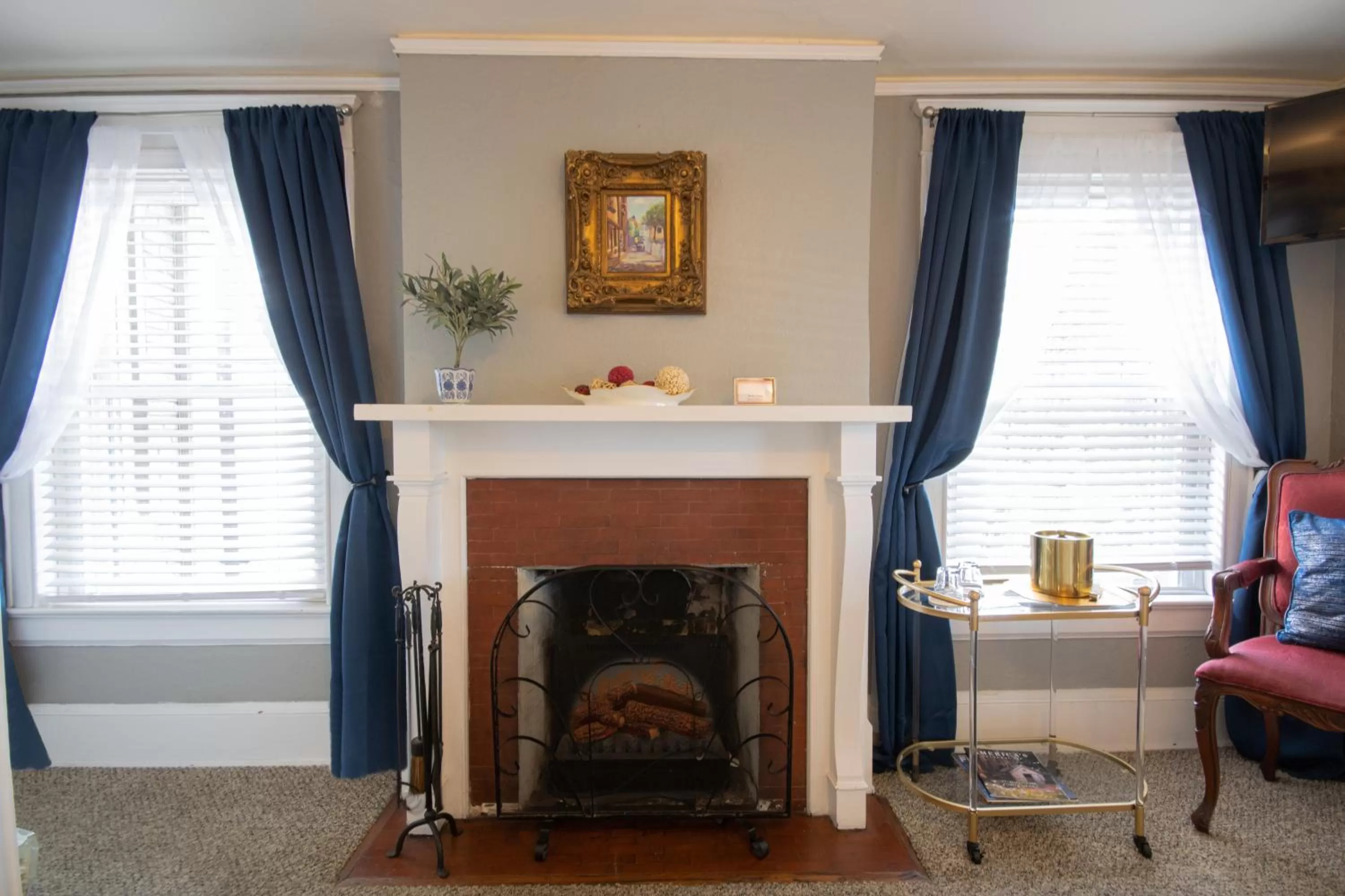 Seating Area in Inn on Charlotte