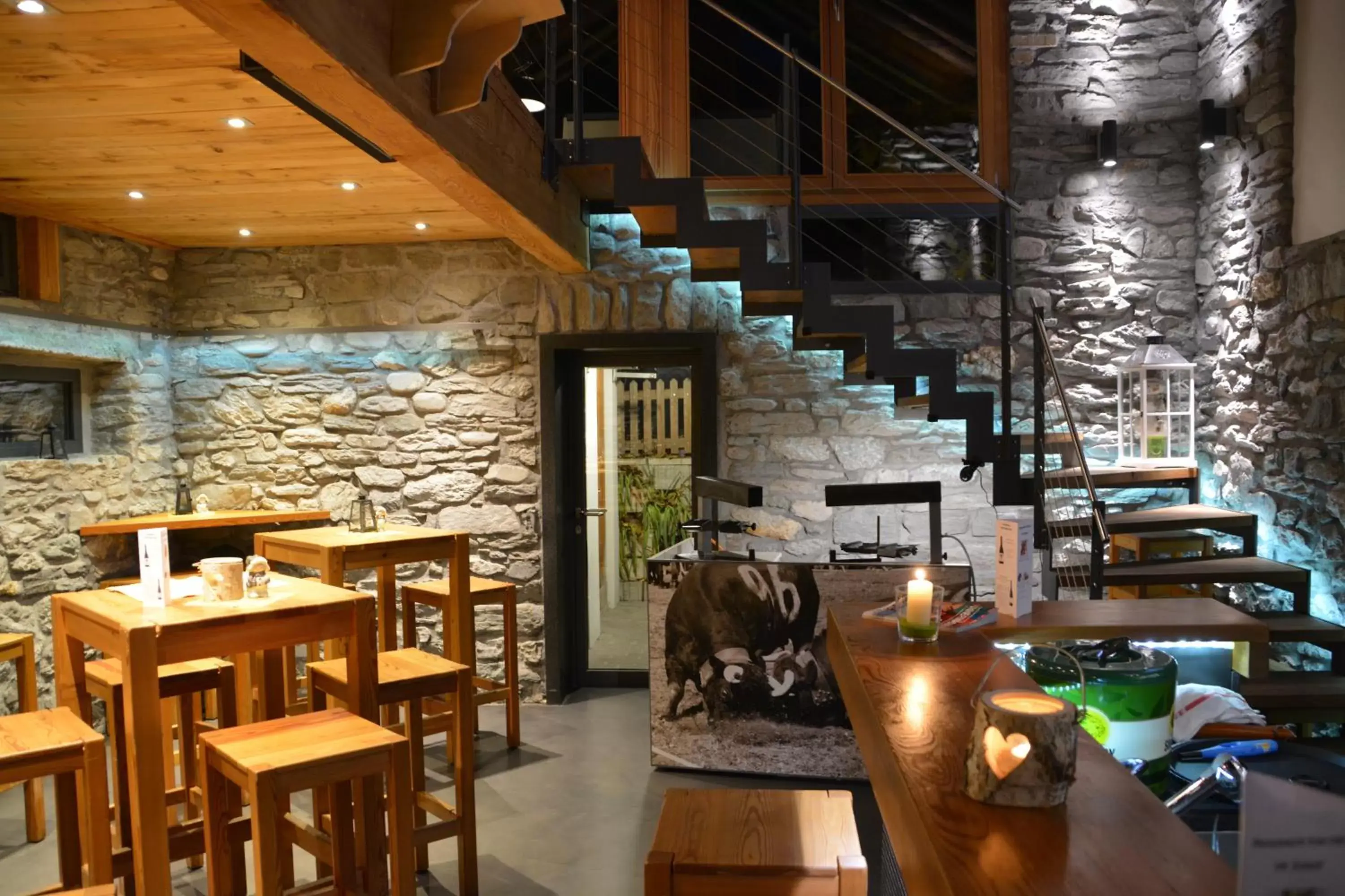 Restaurant/Places to Eat in Hotel-Restaurant Eyholz