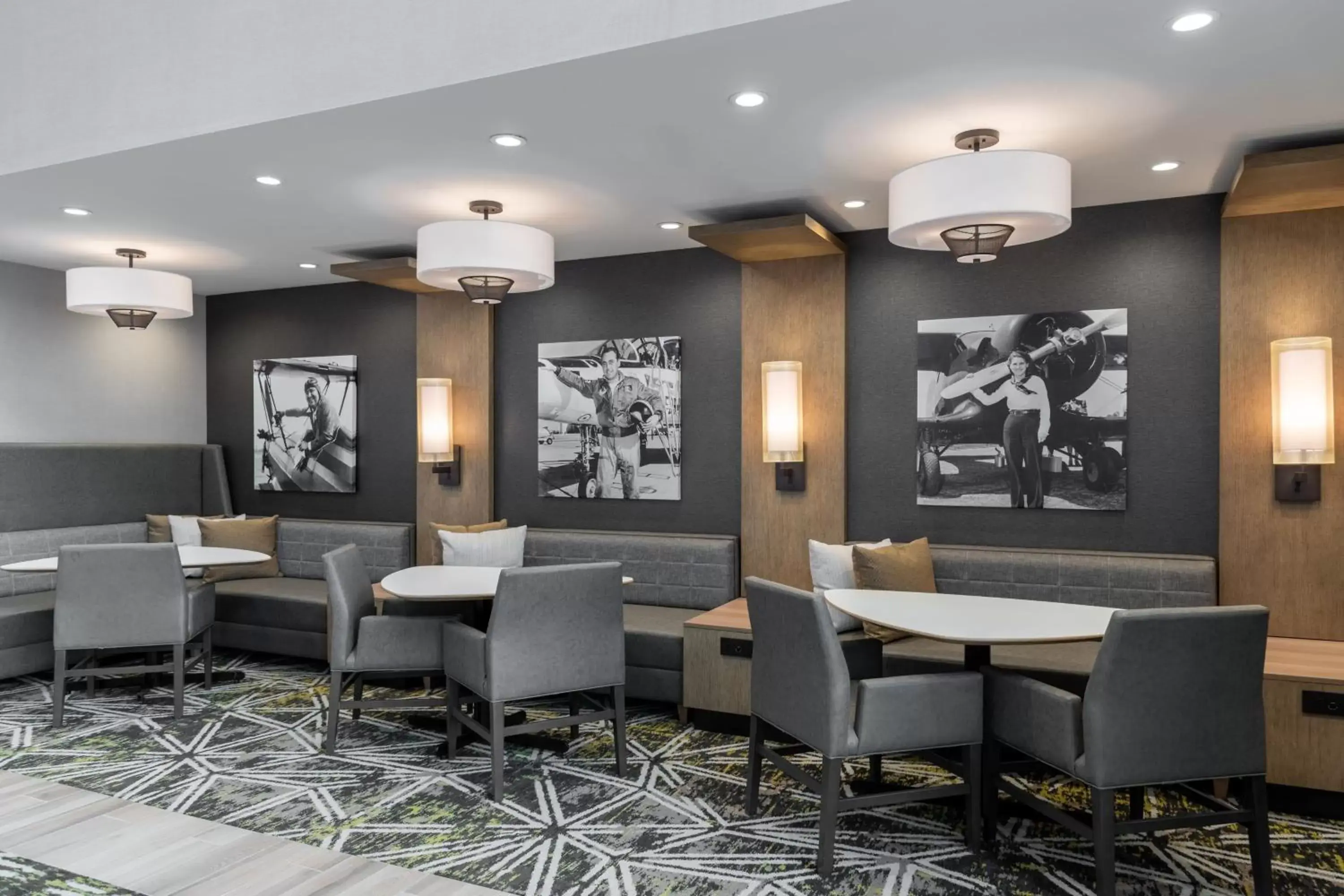 Lobby or reception, Restaurant/Places to Eat in Residence Inn by Marriott Lancaster Palmdale