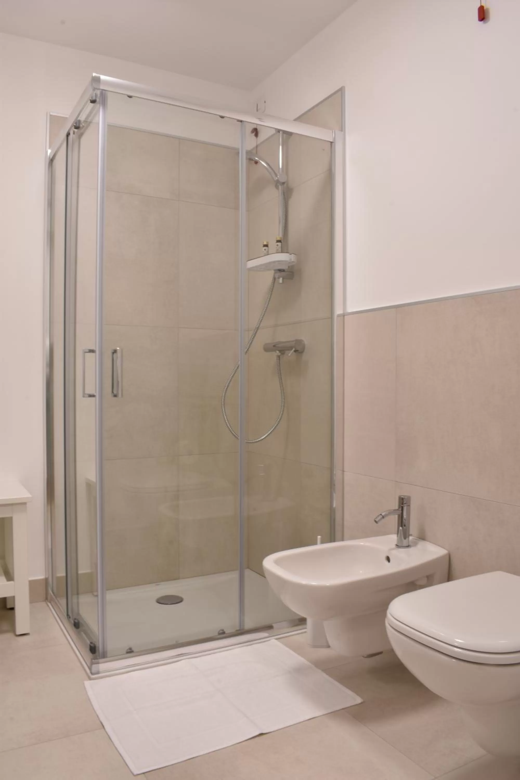 Shower in Aldeia Bianca Village