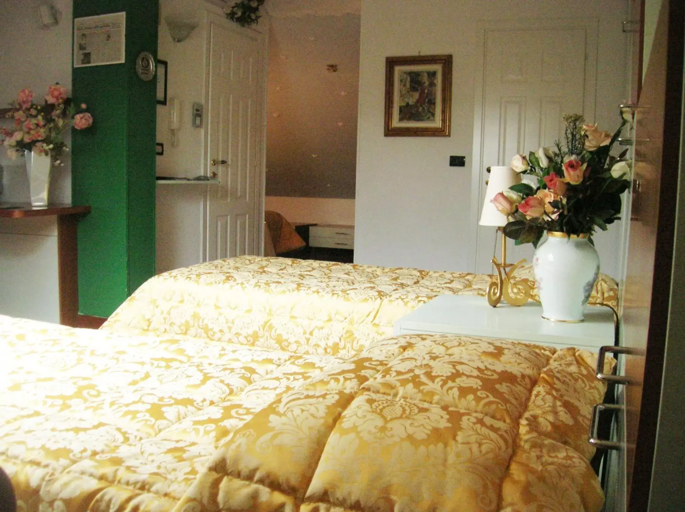 Photo of the whole room, Bed in B&B Anna