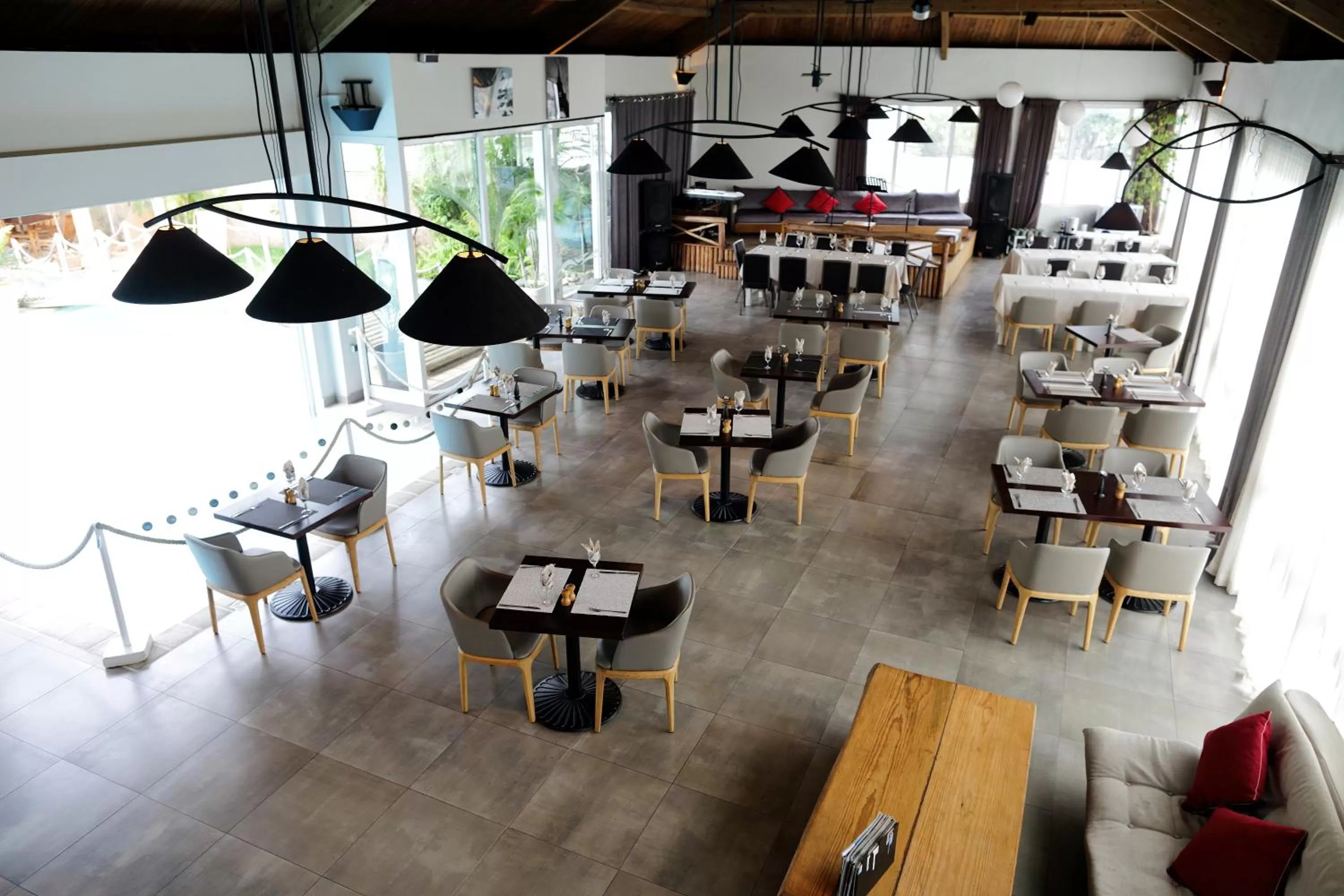 Breakfast in Atlantis