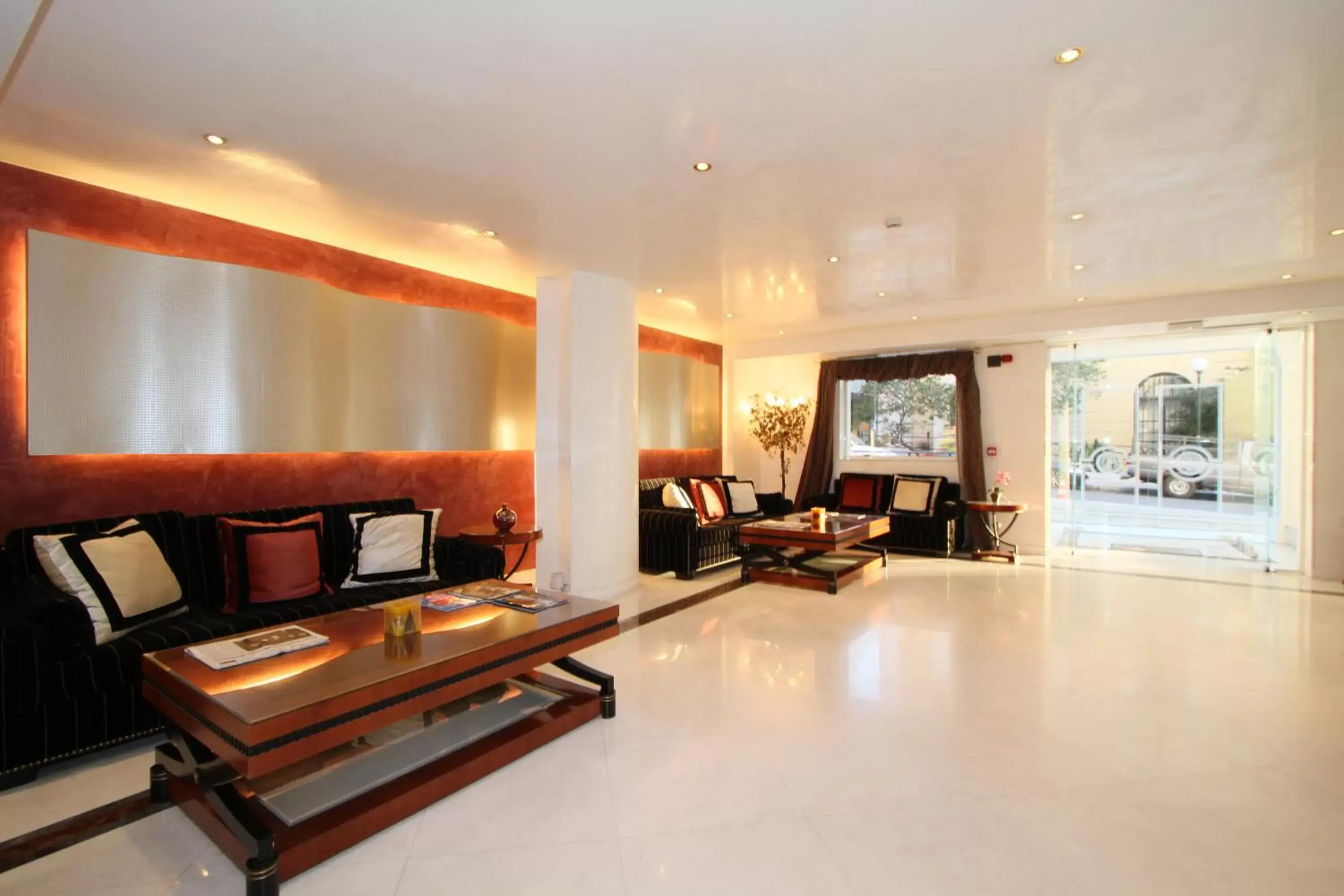 Lobby or reception in Piraeus Theoxenia Hotel Lobby or reception in Piraeus Theoxenia Hotel