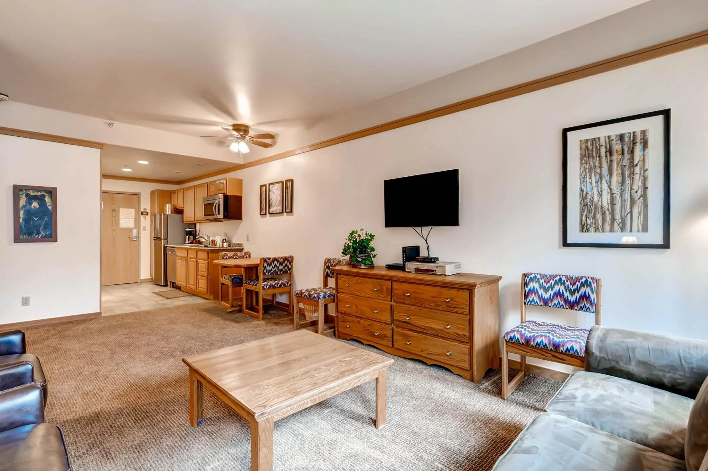 Living room in Mountain House by Keystone Resort