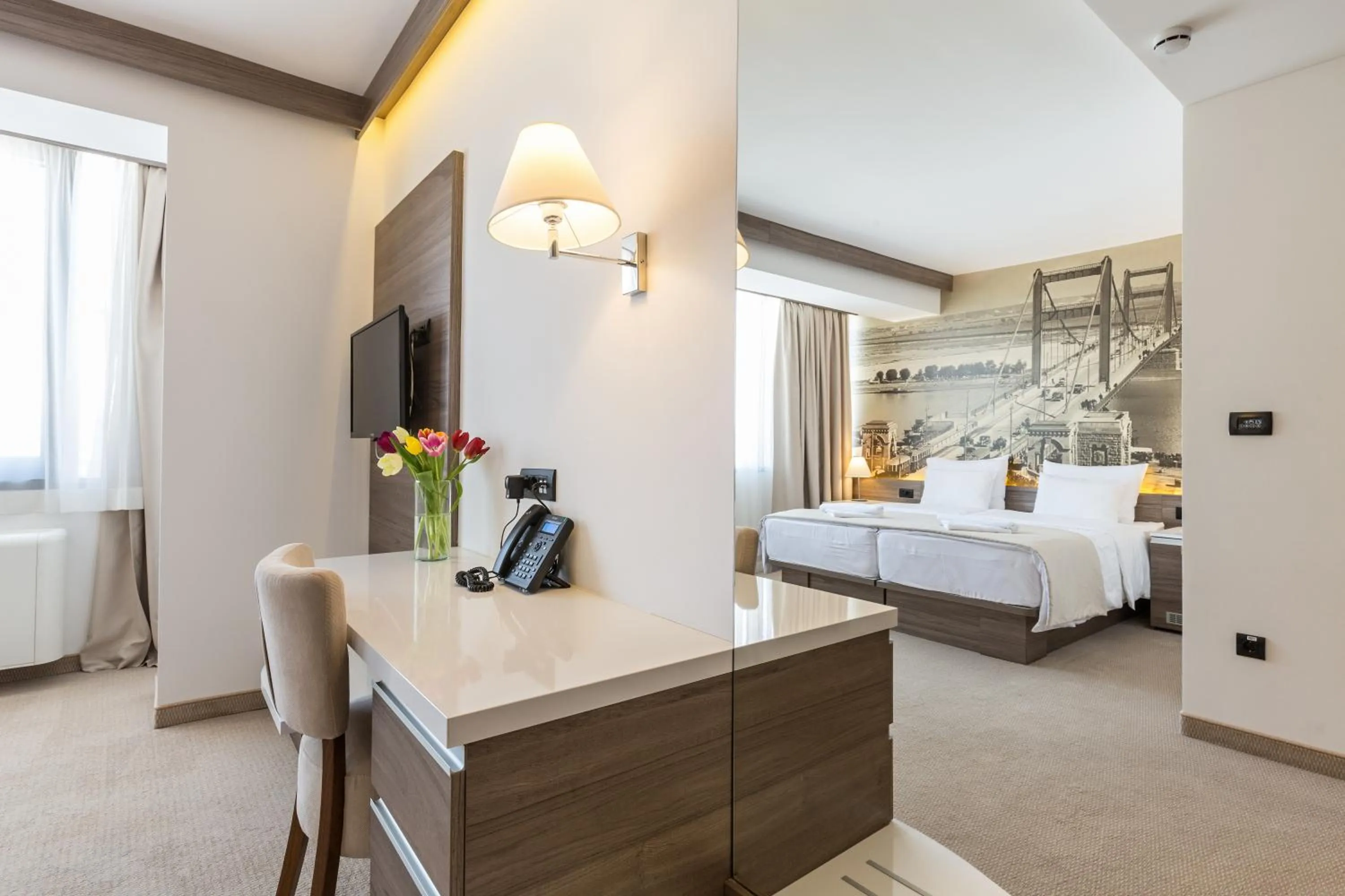 Photo of the whole room, Bed in Hotel Royal Inn