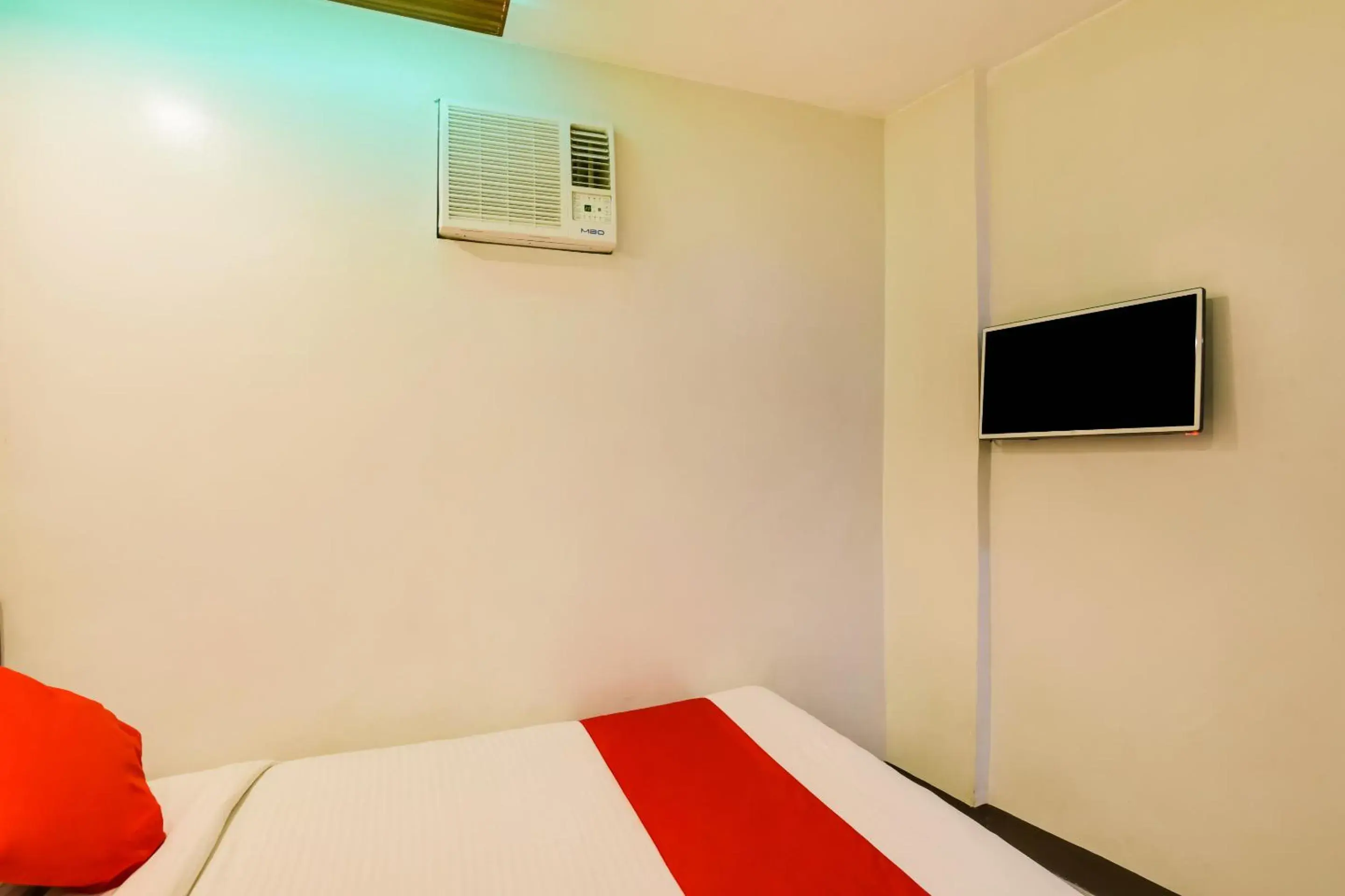 Bedroom, Bed in OYO 473 Ranchotel Drive-in Bedroom, Bed in OYO 473 Ranchotel Drive-in