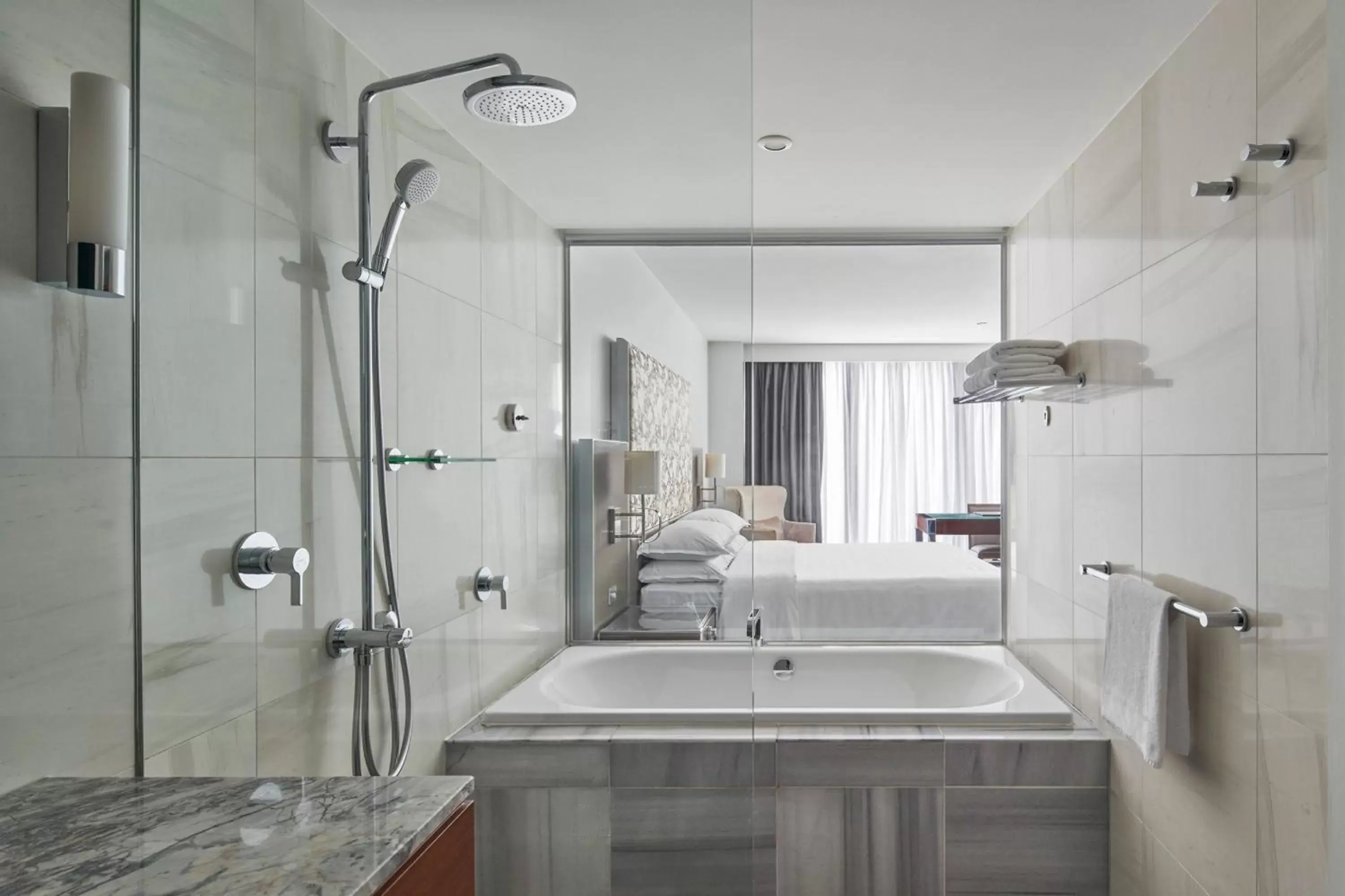 Bathroom in Sheraton Melbourne Hotel